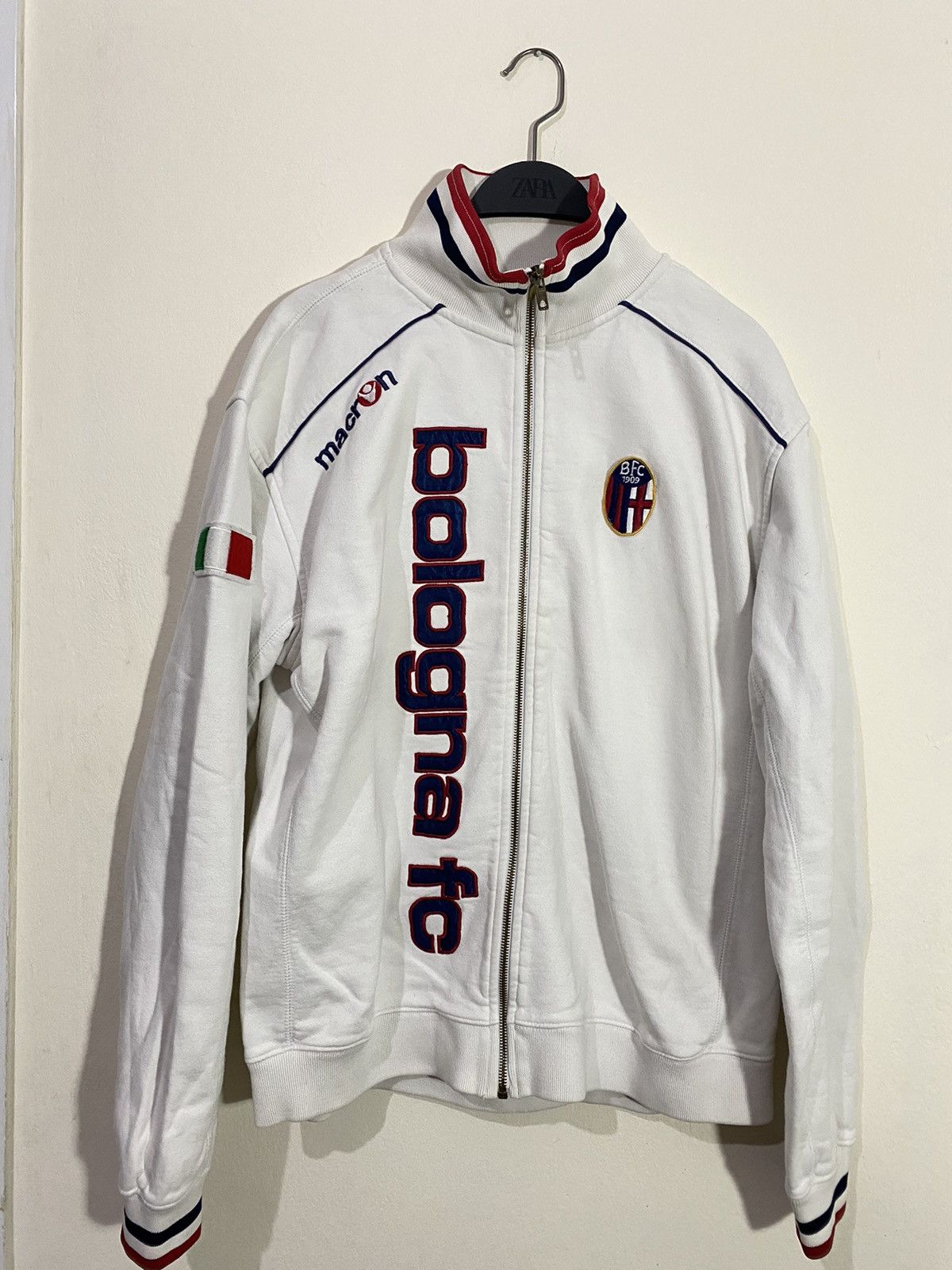 Macron Bolonga fc retro 2000s cotton jacket Size US XL / EU 56 / 4 - 1 Thumbnail