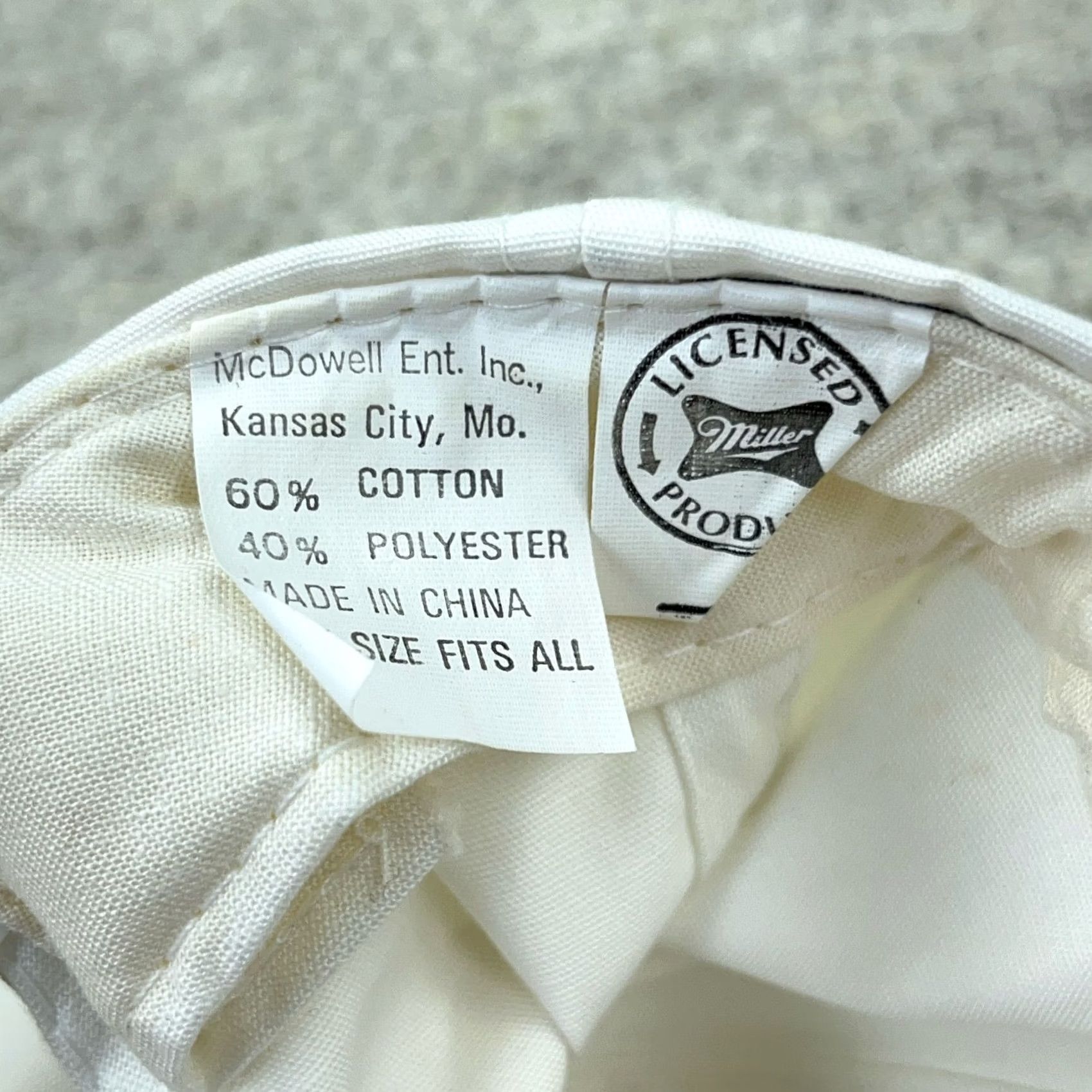 Vintage VINTAGE Miller High Life Trucker Hat Cap Snapback Beer Genuine Draft Pink Logo Hat Mens Adjustable White Twill 90s Logo Size ONE SIZE - 6 Thumbnail