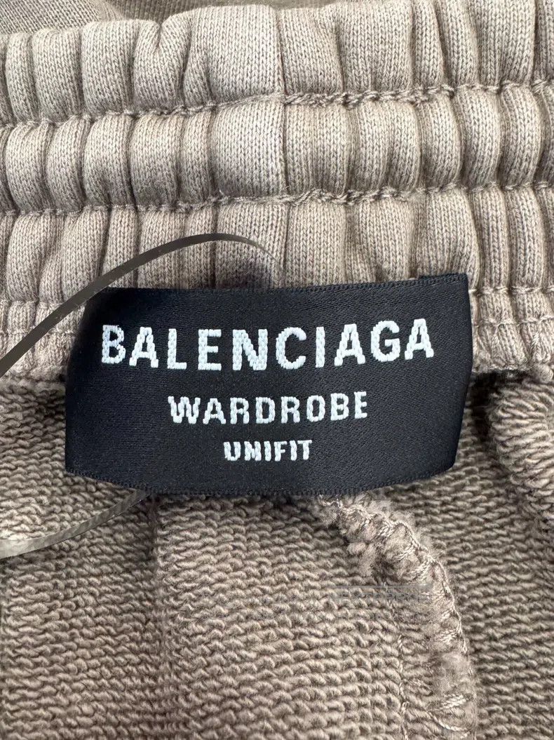 Balenciaga Balenciaga size XXS Letter Logo Dark Gray Casual Shorts Size US 27 - 5 Thumbnail
