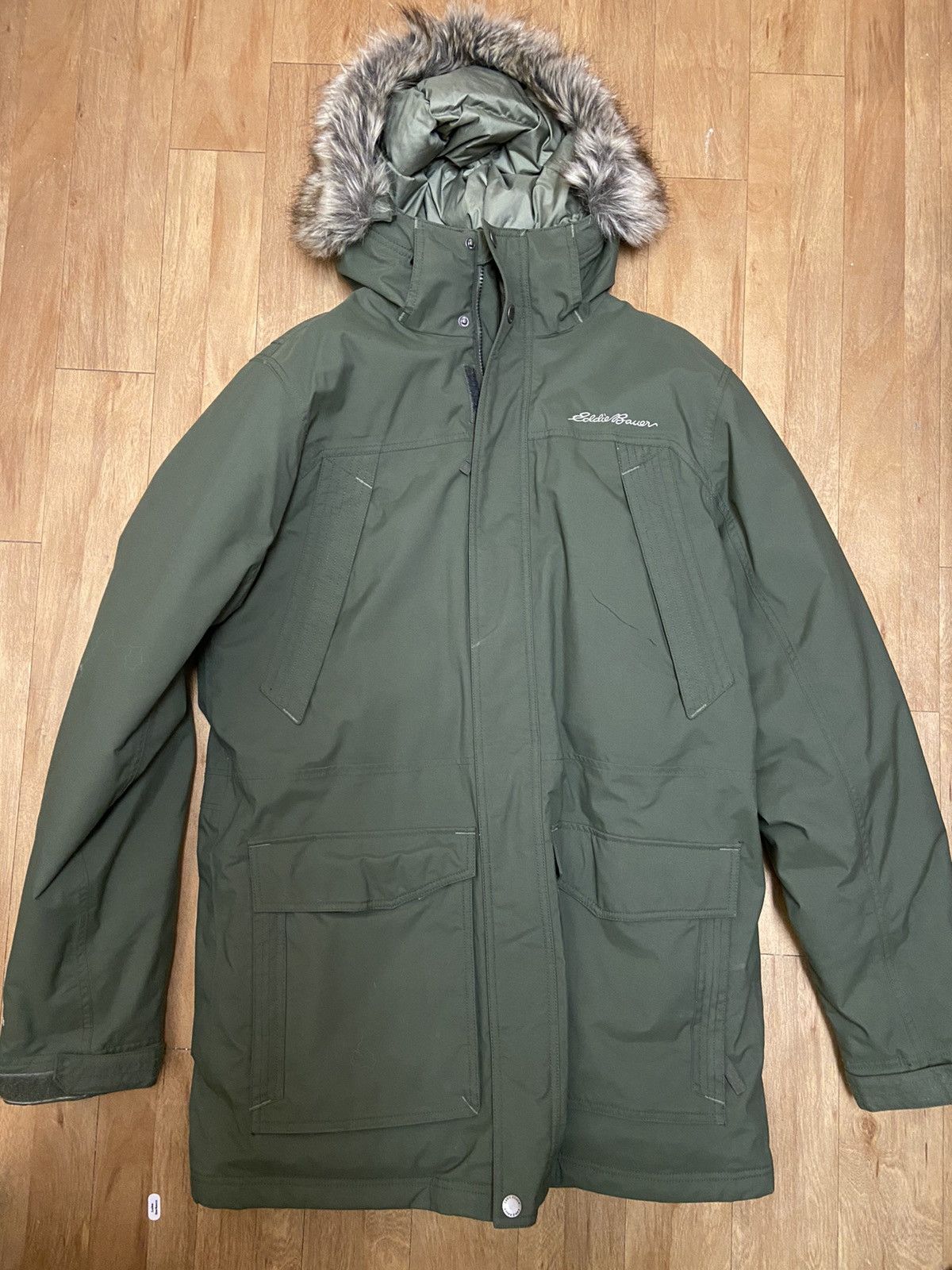 image of Vintage Eddie Bauer Army Green Parka, Men's (Size Medium)