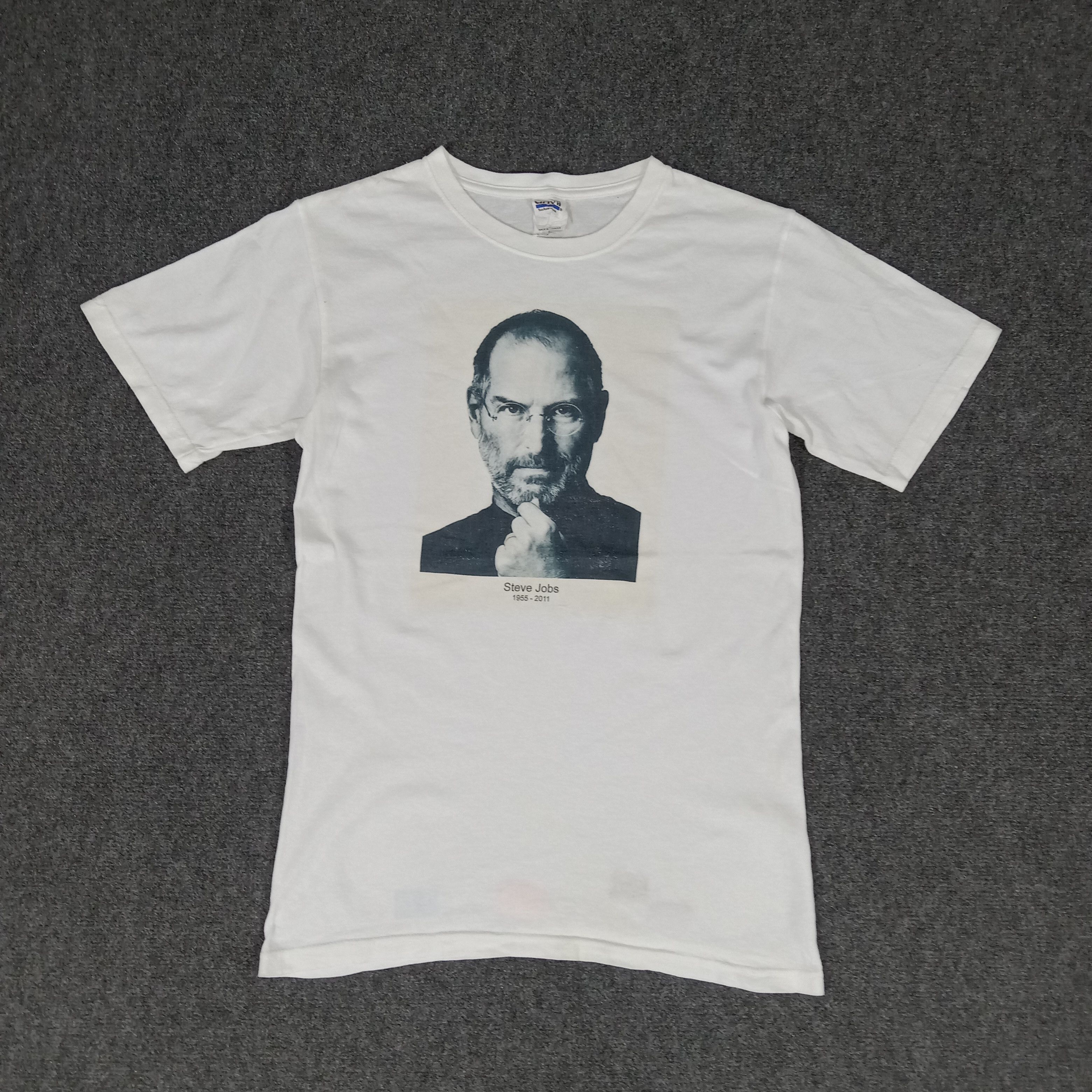 Apple × Vintage Steve Jobs CEO of Apple Electronic Gadget Tshirt Size US S / EU 44-46 / 1 - 1 Thumbnail
