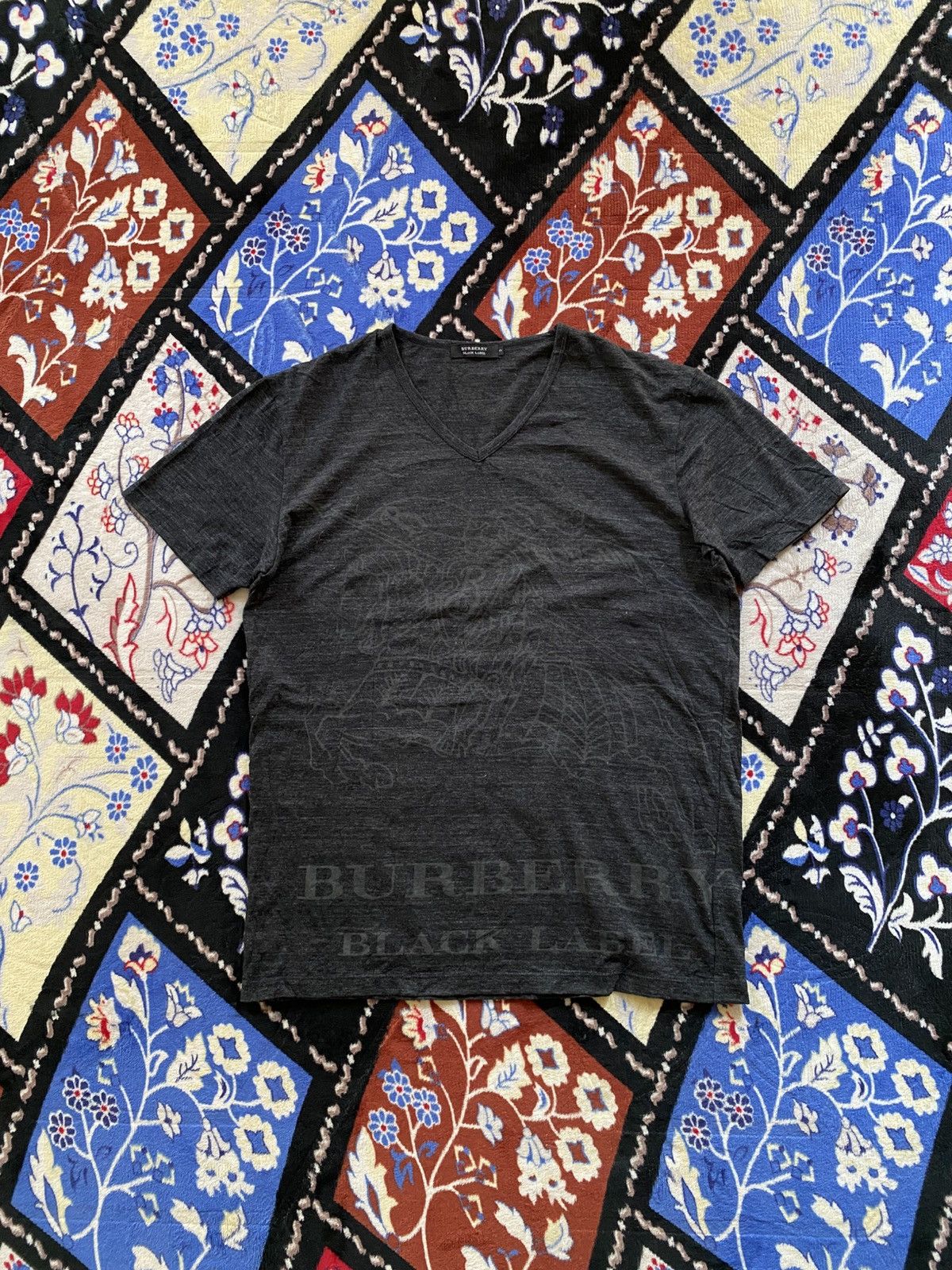 Burberry Burberry Black Label Big Logo Tshirt Size US M / EU 48-50 / 2 - 1 Thumbnail