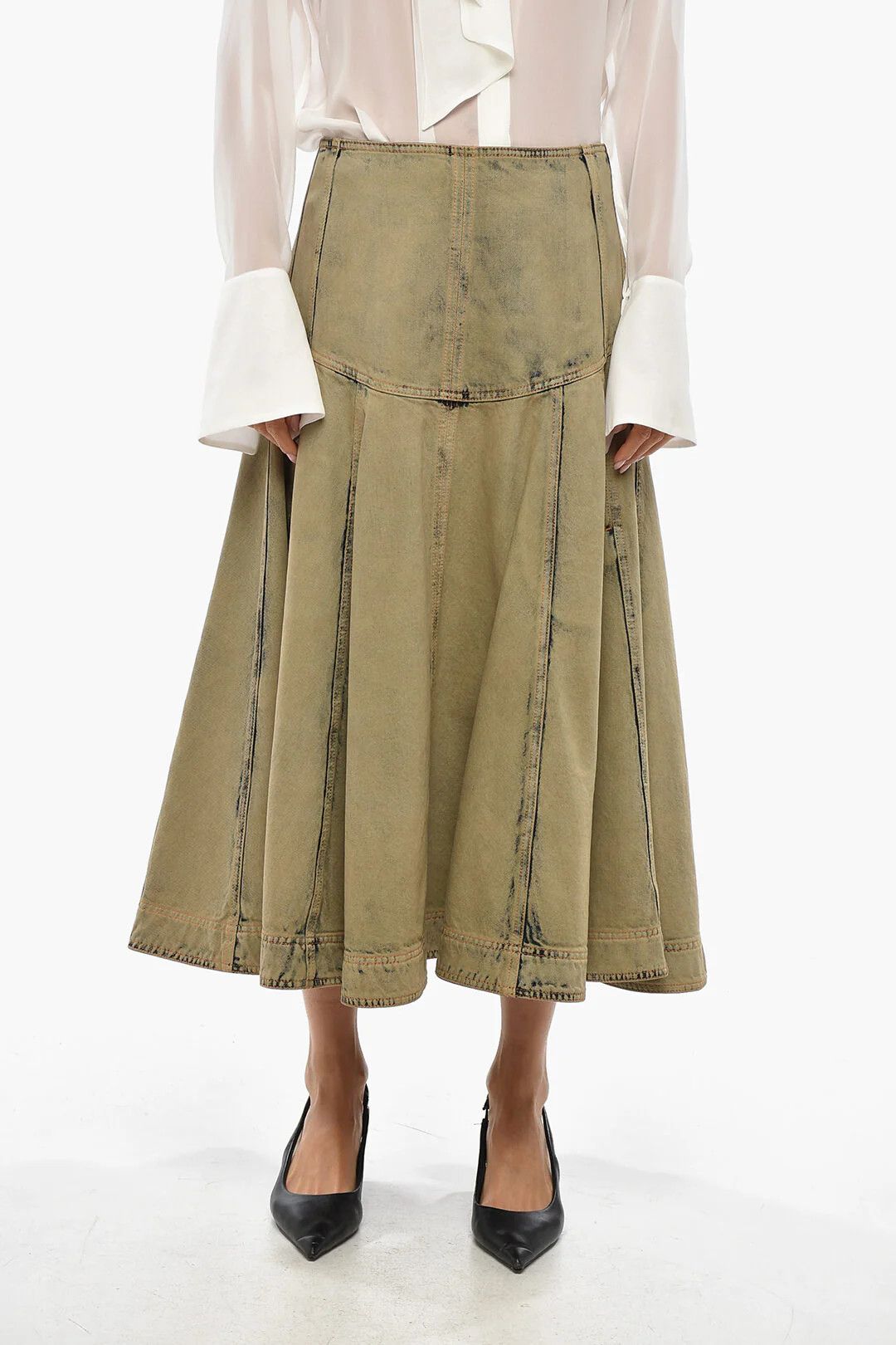 Salvatore Ferragamo og1mm0326 Denim Flared Skirt in Grey Size 27" / US 4 / IT 40 - 1 Thumbnail