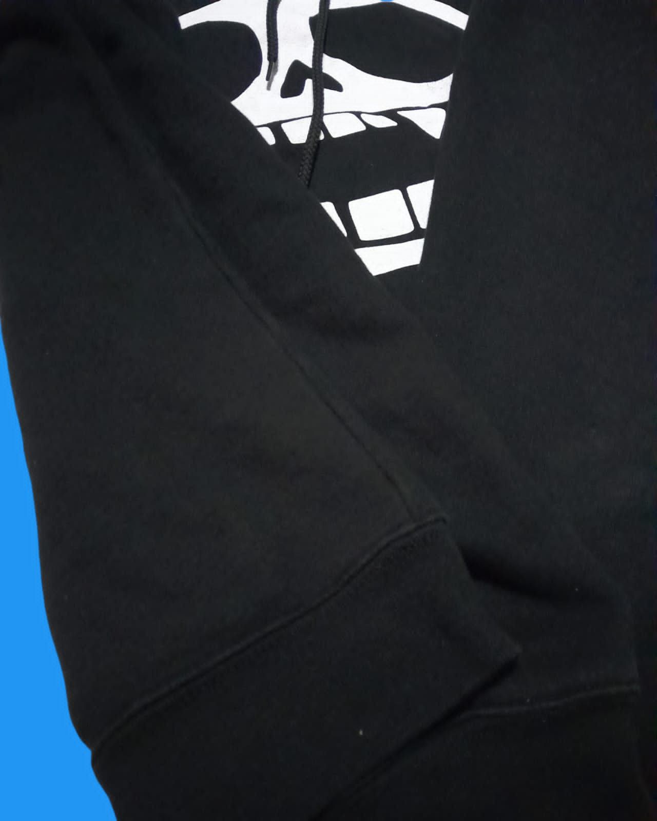 Band Tees Vintage Gorillaz Smiley Face Hoodie Size US M / EU 48-50 / 2 - 7 Thumbnail