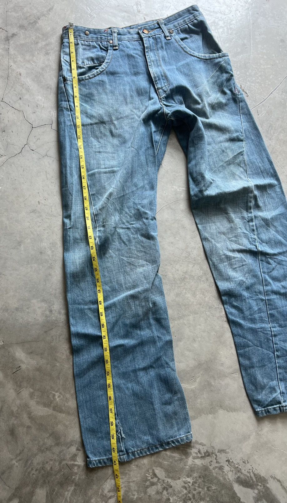 Levi's Levis Engineered Jeans Buckle Back Tag W30 Actual 30x30 Size US 30 / EU 46 - 13 Thumbnail