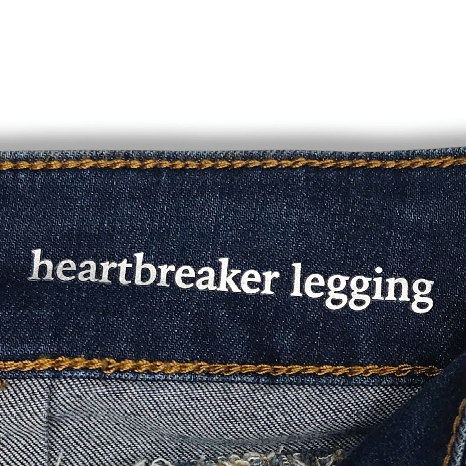 Bebe EUC Bebe Heartbreaker Skinny Legging Jeans Sz. 22Wx26 Size 40" / US 18 - 6 Thumbnail