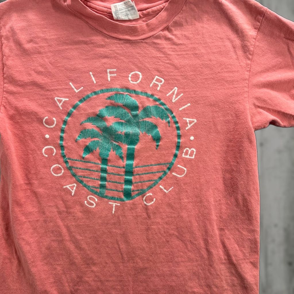 Hanes VINTAGE California Coast Club Shirt Mens Medium Pink Palm Trees Graphic 80s USA Size US M / EU 48-50 / 2 - 1 Thumbnail