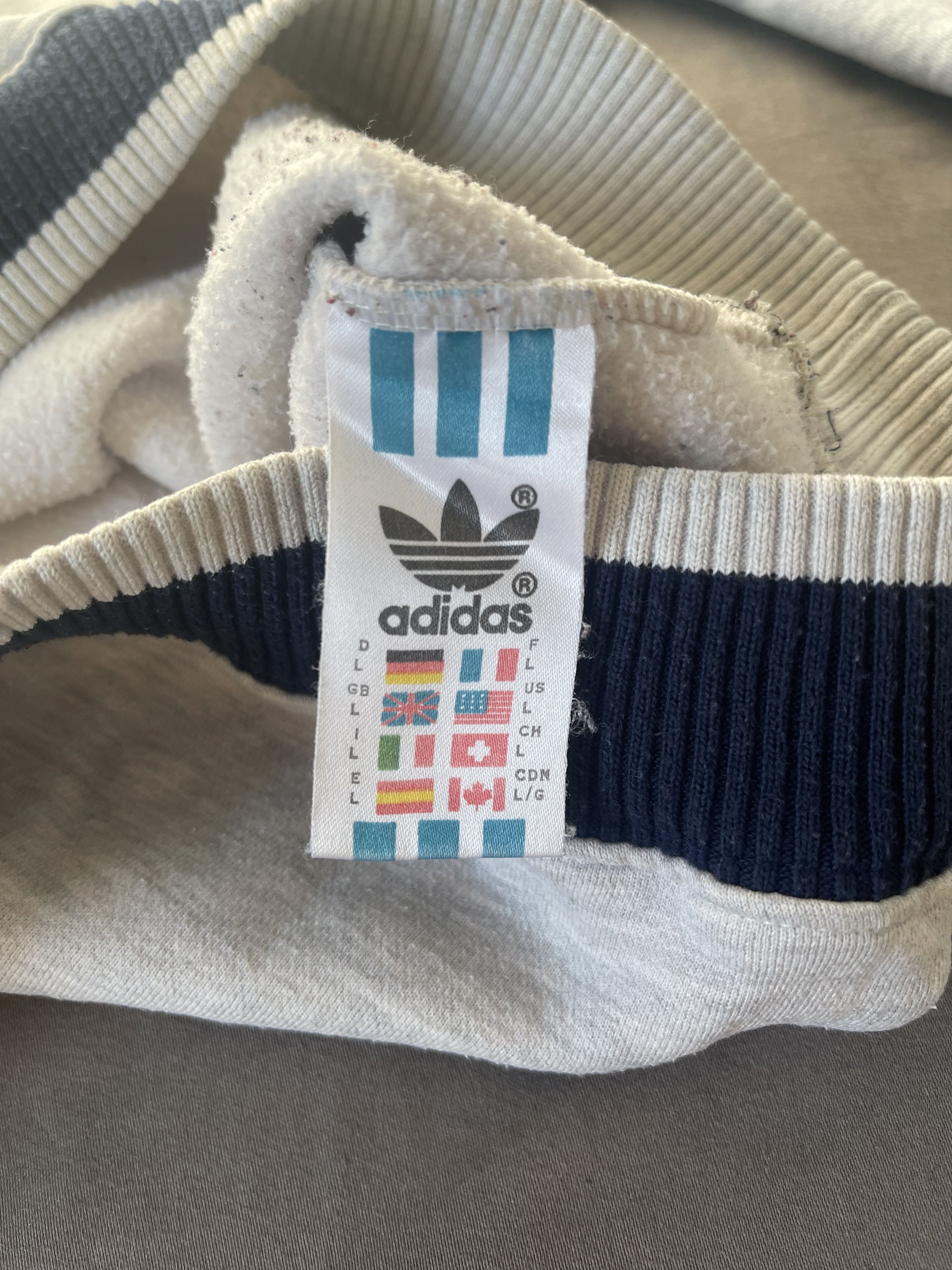 Adidas Adidas Sweatshirt Sweden 1958 FIFA World Cup Jules Rimet Size US L / EU 52-54 / 3 - 5 Thumbnail