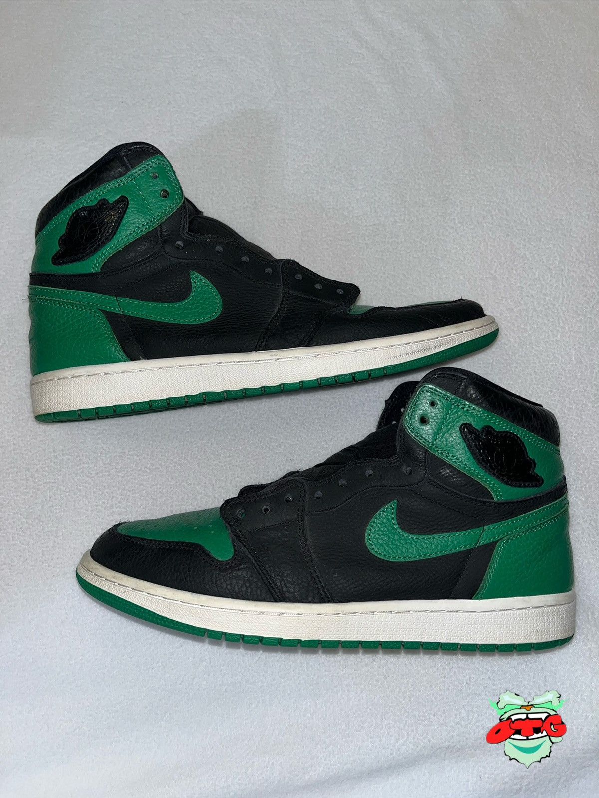 Air Jordan 1 Pine Green 2.0