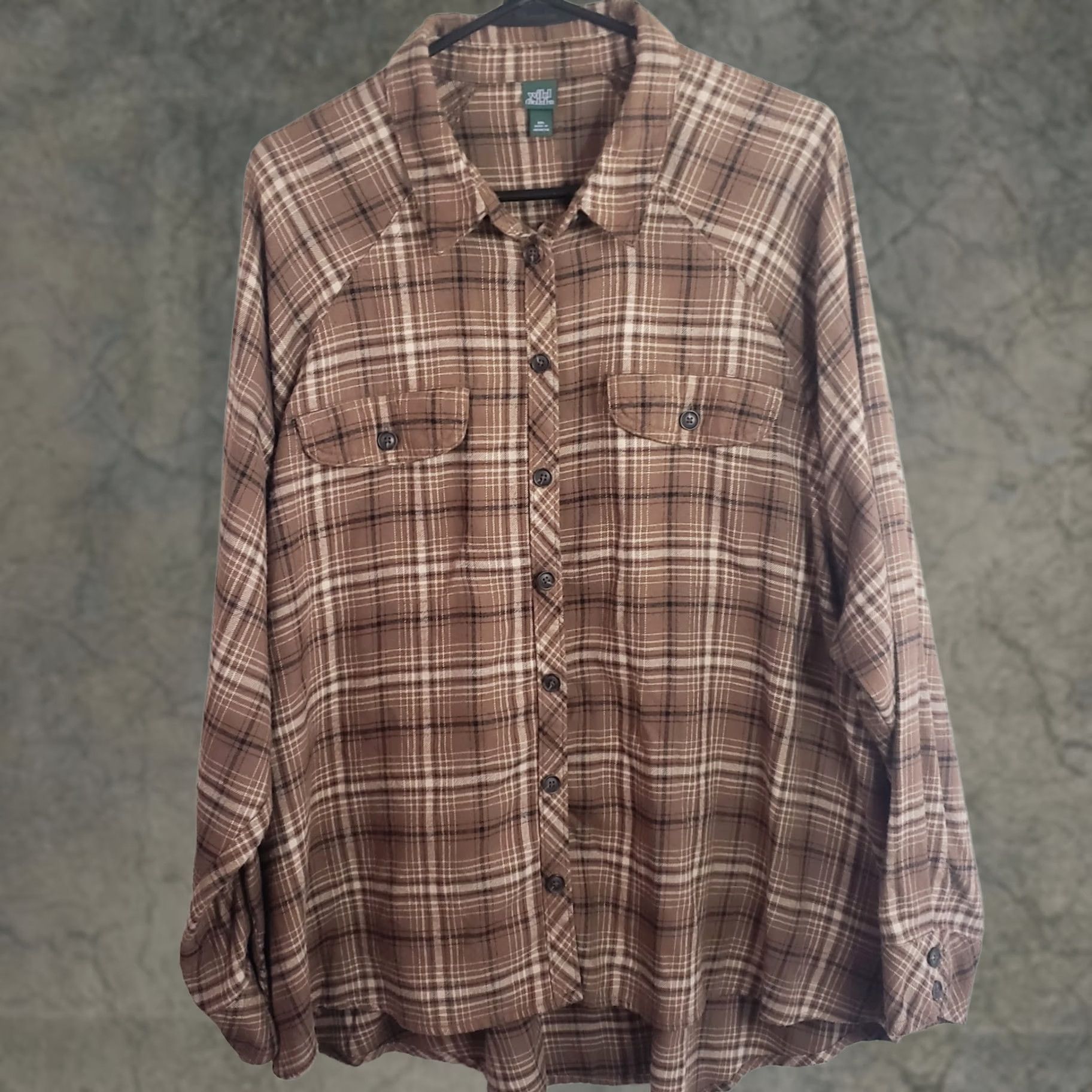 Vintage Wild Fable Women's Brown Plaid Long Sleeve Button Up Flannel Shirt XXL Polyester Rayon Size XXL / US 16-18 / IT 52-54 - 1 Thumbnail