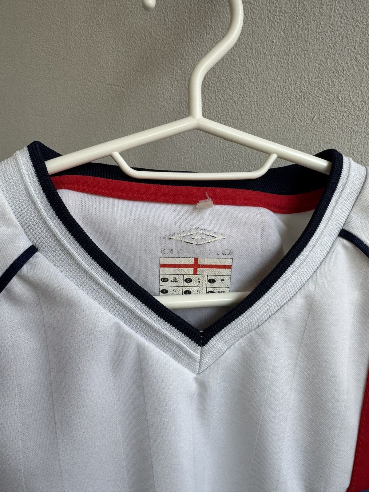 Umbro ENGLAND 2001 2002 2003 HOME FOOTBALL SHIRT SOCCER JERSEY Size US XL / EU 56 / 4 - 10 Thumbnail