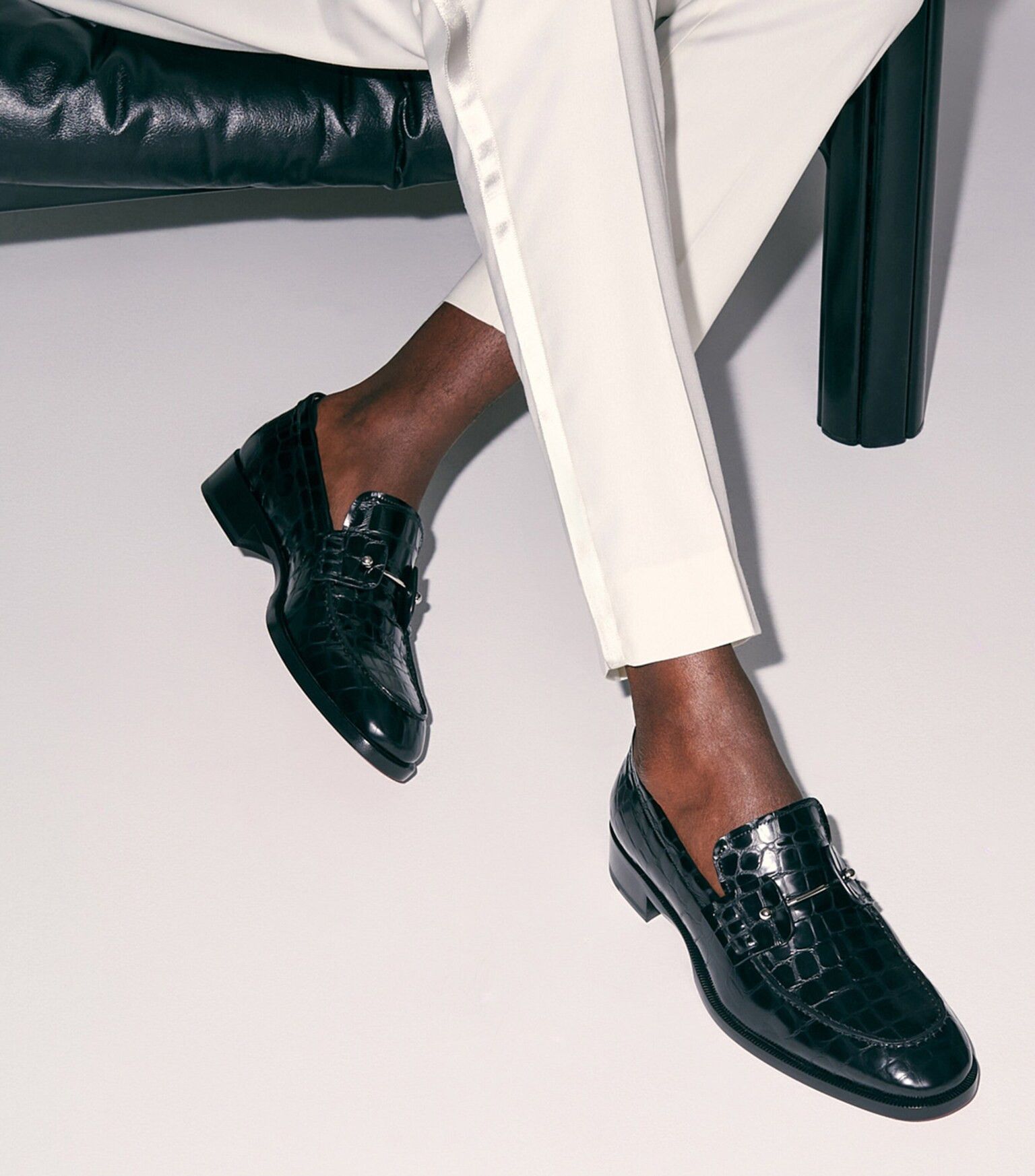 Christian Louboutin oc11z0625 Loafers in Black Size US 7.5 / EU 40-41 - 2 Thumbnail