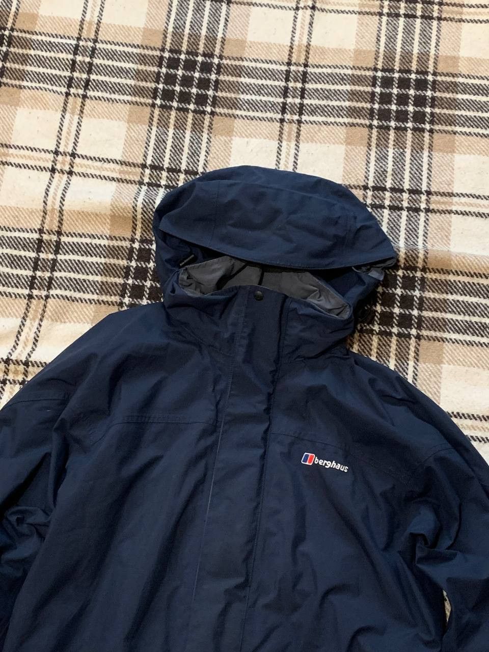 Berghaus Berghaus Gore-Tex Shell Jacket – Navy – Size M Size US M / EU 48-50 / 2 - 2 Thumbnail