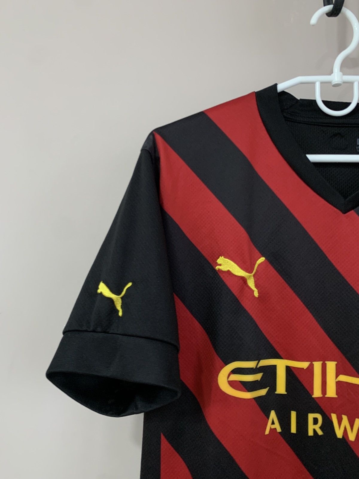 Puma Manchester City Third Football Shirt Puma Soccer Jersey Sz L Size US L / EU 52-54 / 3 - 3 Thumbnail