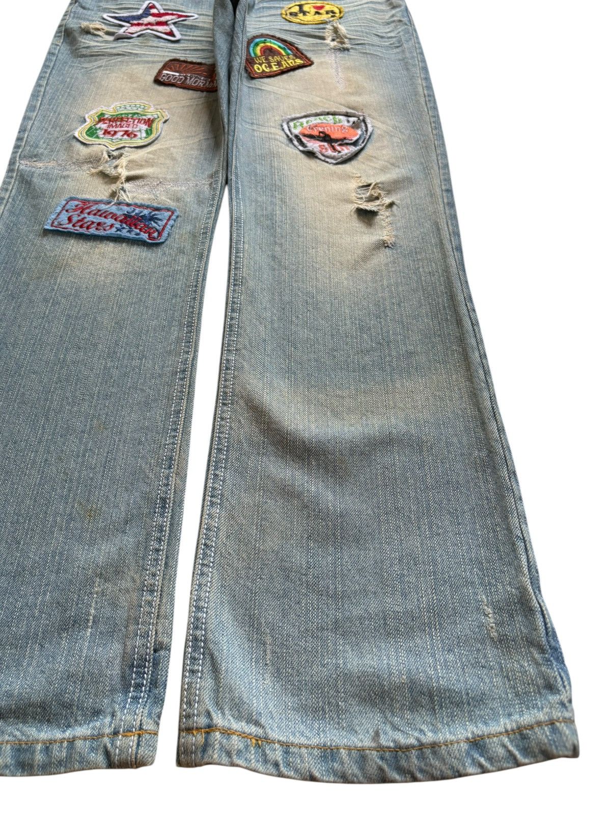 Japanese Brand Vintage Japanese Brand Mud Wash Patch Distress Loose Jeans Size US 34 / EU 50 - 7 Thumbnail