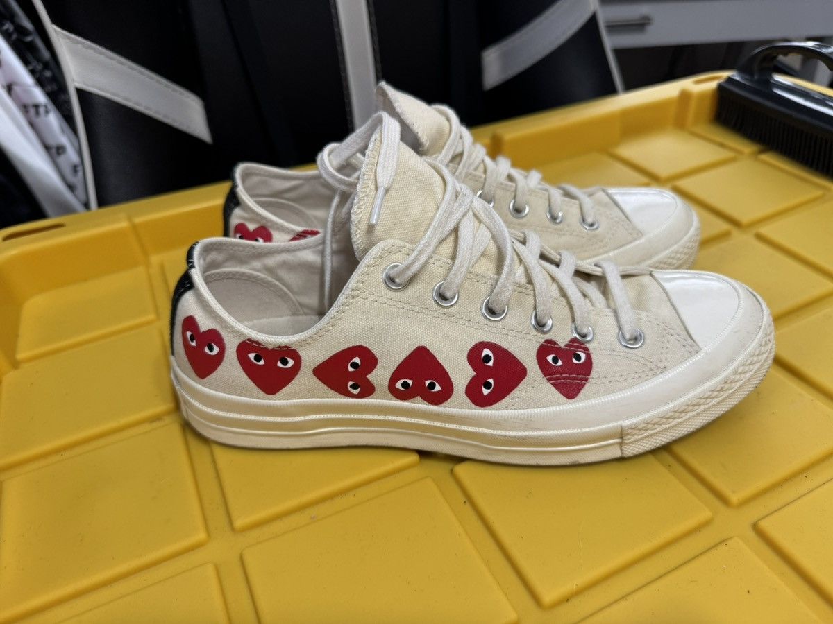 Comme des Garcons Comme Des Garçon Cream Sneakers with Red Heart Accents Size US 8 / EU 41 - 2 Thumbnail