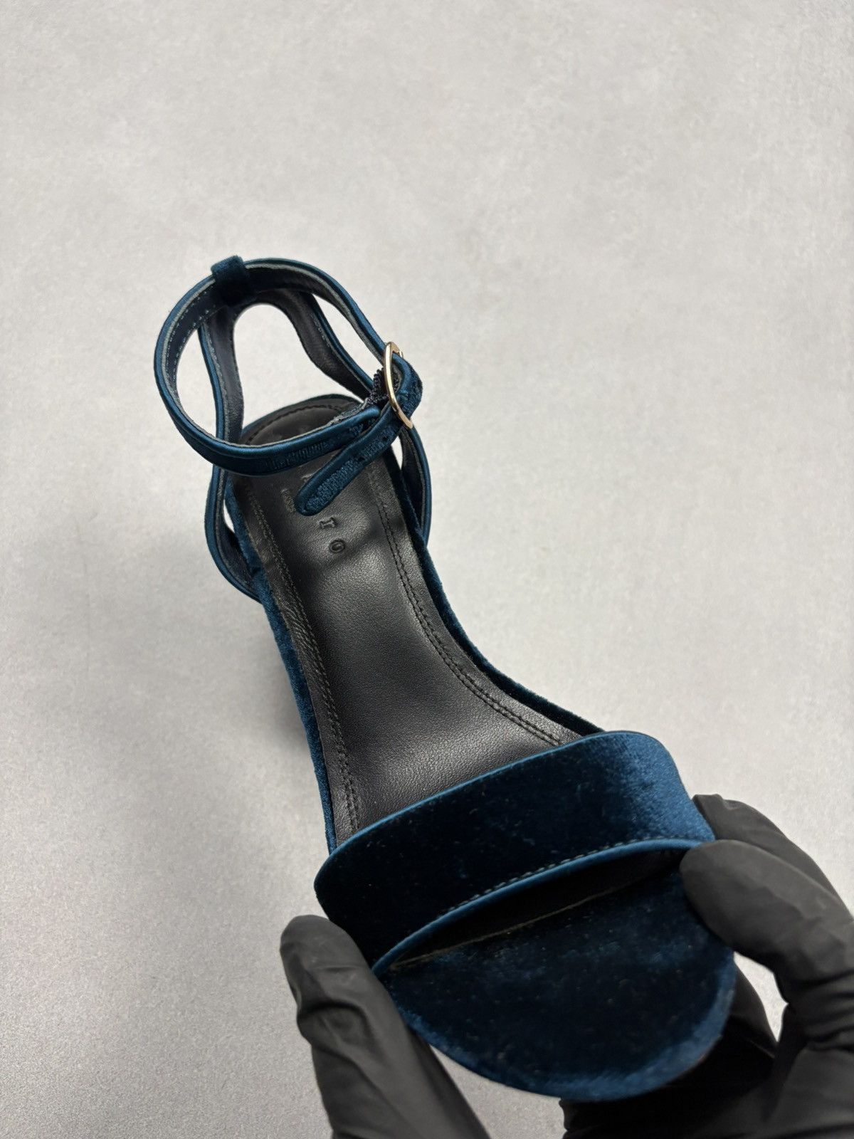 Sandro Sandro Velvet Block Heel Sandals Blue Ankle Strap EU36 Paris Size US 6 / IT 36 - 19 Thumbnail