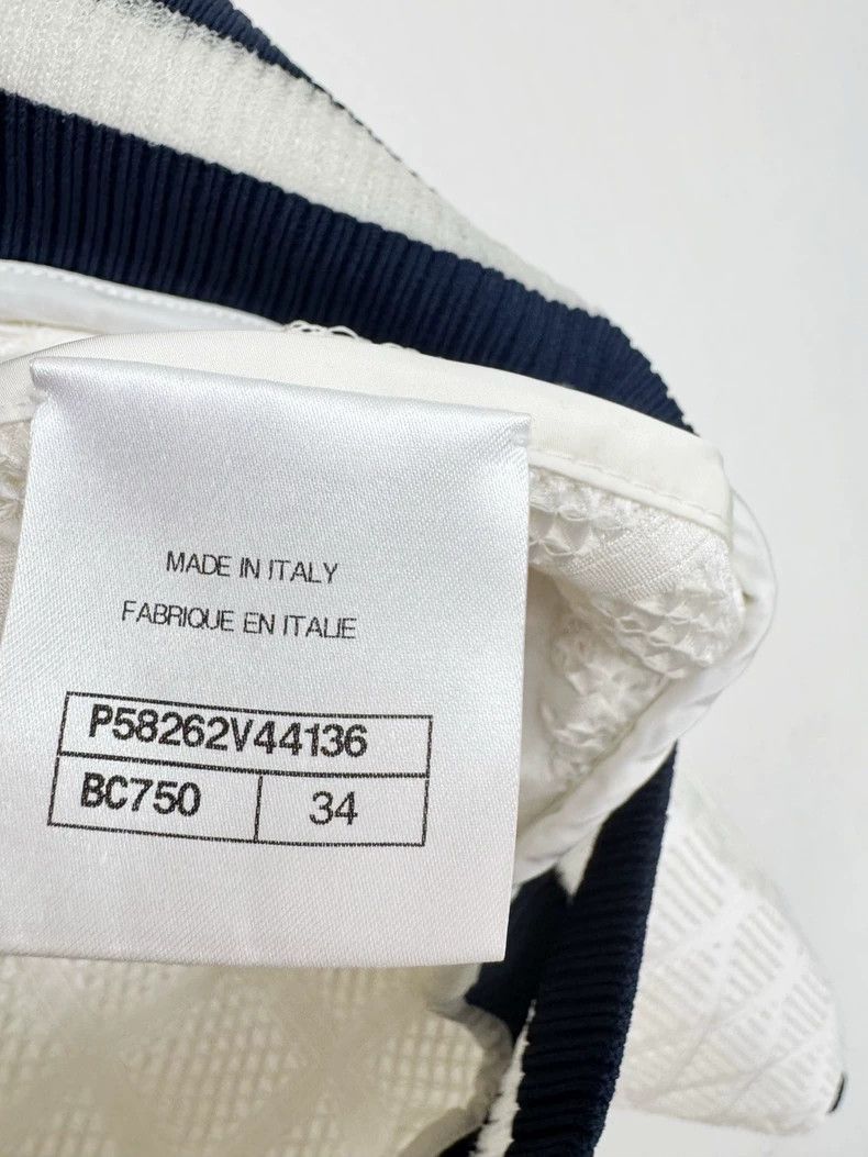 Chanel Chanel White Jacket with Navy Stripes -2505 Size XS / US 0-2 / IT 36-38 - 3 Thumbnail