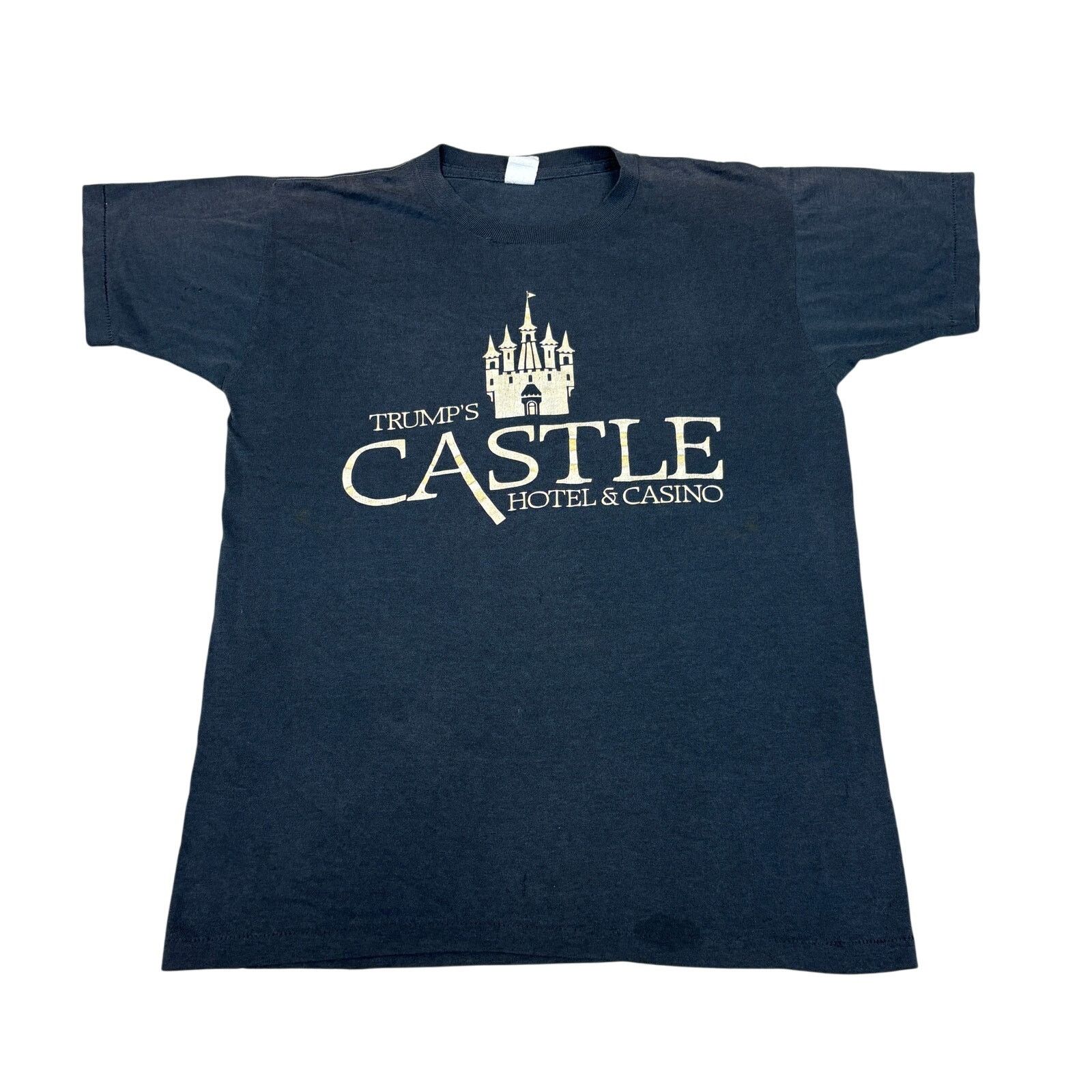 Vintage Vintage 70s Trumps Castle Hotel Casino Shirt Men's Large Size US L / EU 52-54 / 3 - 1 Thumbnail