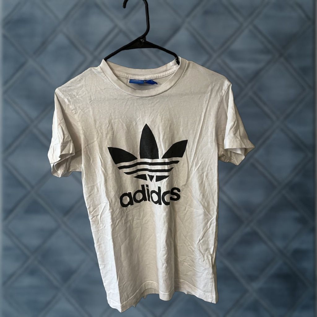 Adidas Adidas Originals T-Shirt Mens Shirt Small White Short Sleeve Round Neck Knit Cotton Regular Fit - adidas Originals - Men - Small - White Size US S / EU 44-46 / 1 - 1 Thumbnail