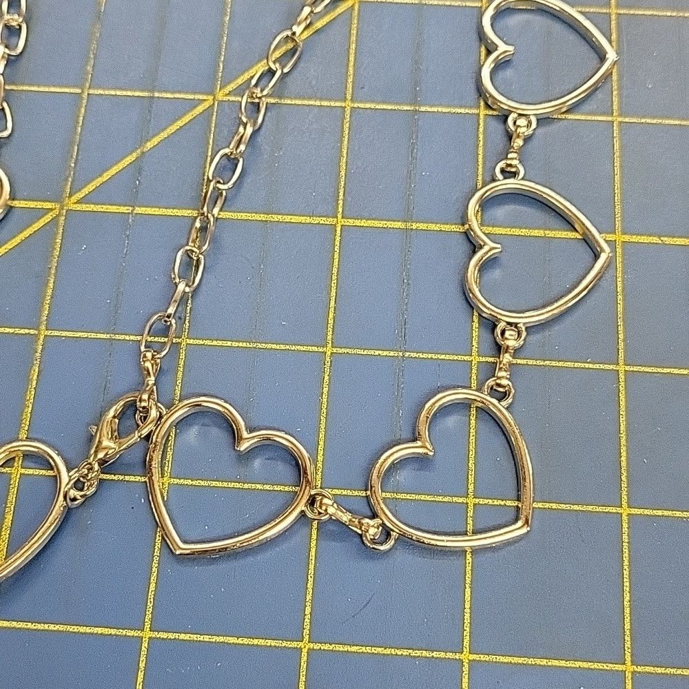 Other Heart Silver Tone Chain 46" Belt Size ONE SIZE - 2 Thumbnail
