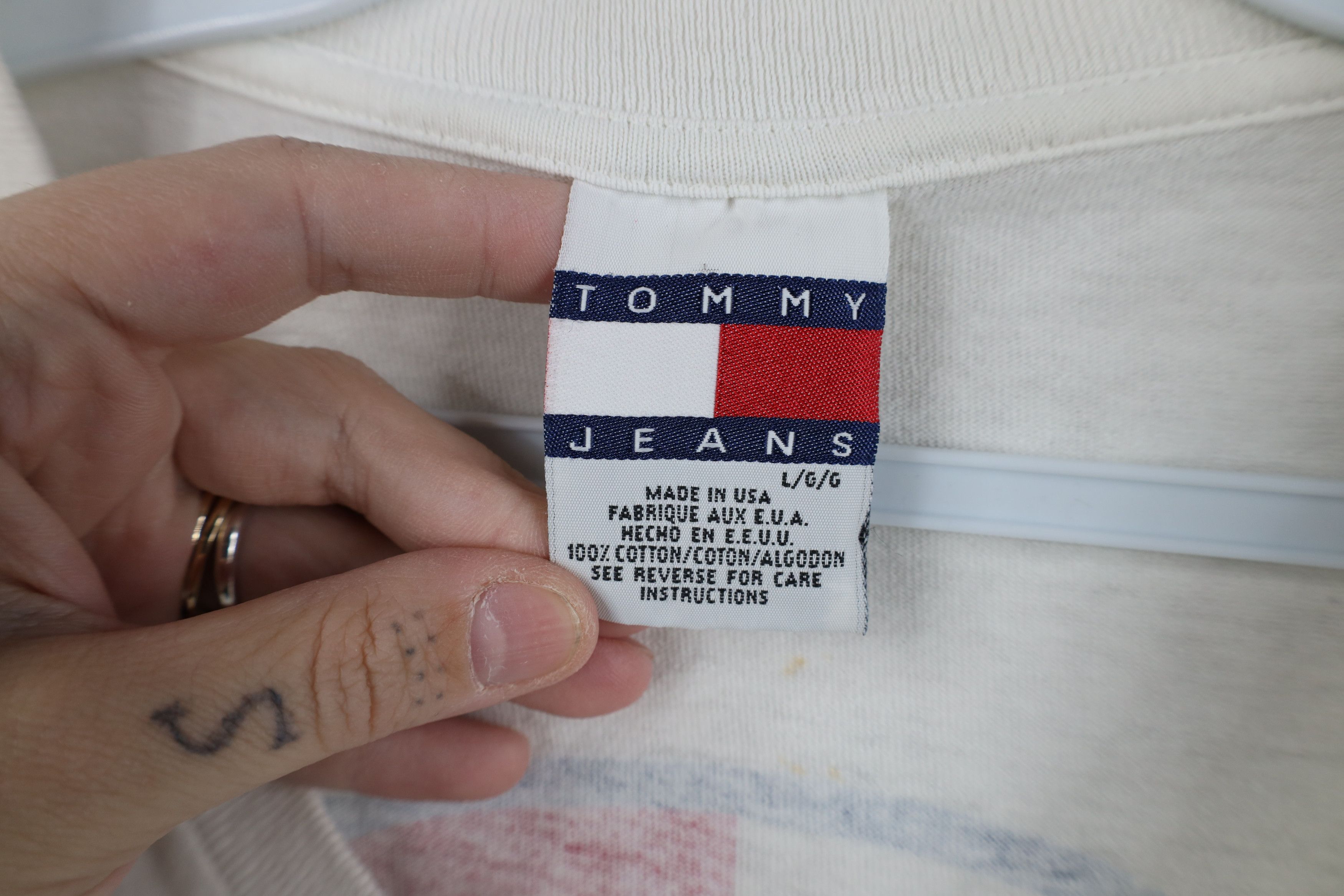 Vintage 90s Tommy Hilfiger Long Sleeve T-Shirt White USA