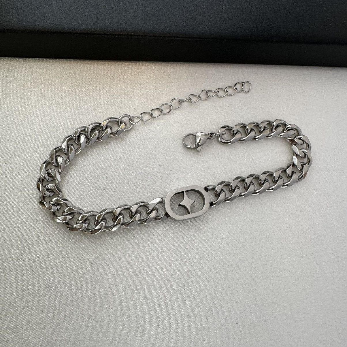 Other Adjustable Star Link Chain Bracelet for Men Women Size ONE SIZE - 3 Thumbnail