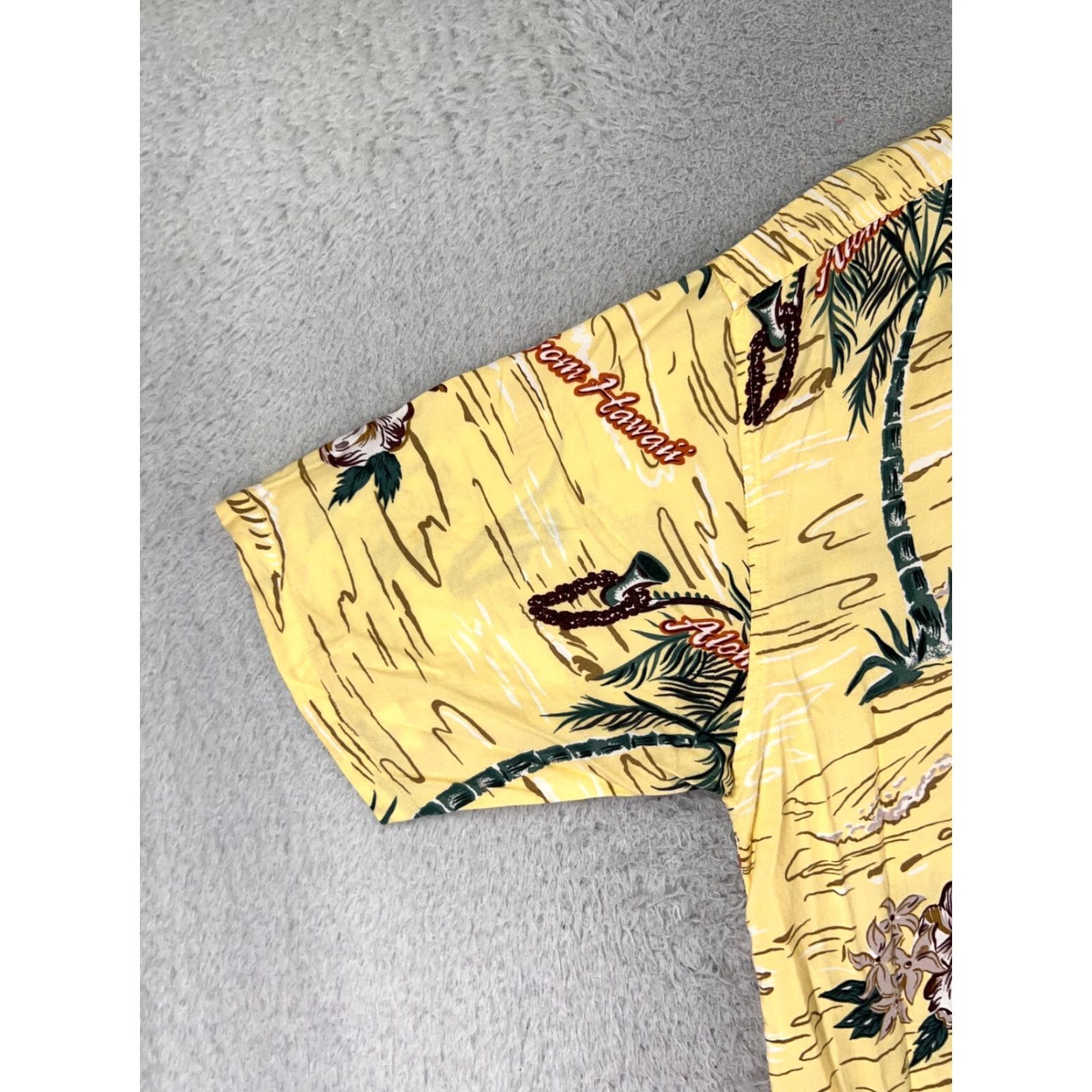 Gotcha Gotcha Sport Shirt Men XL Yellow Hawaiian Resort Luau Aloha Floral Short Sleeve Button-Up Size US XL / EU 56 / 4 - 3 Thumbnail
