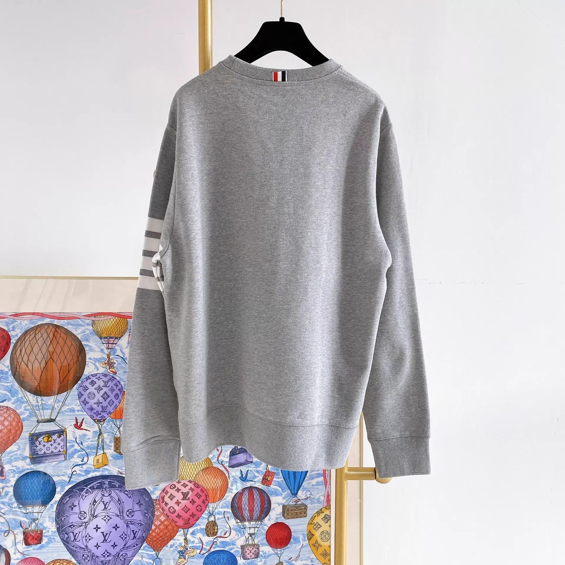 Thom Browne Thom Browne Gray New With Tags Sweatshirt Size 5 Size XXL / US 16-18 / IT 52-54 - 3 Thumbnail