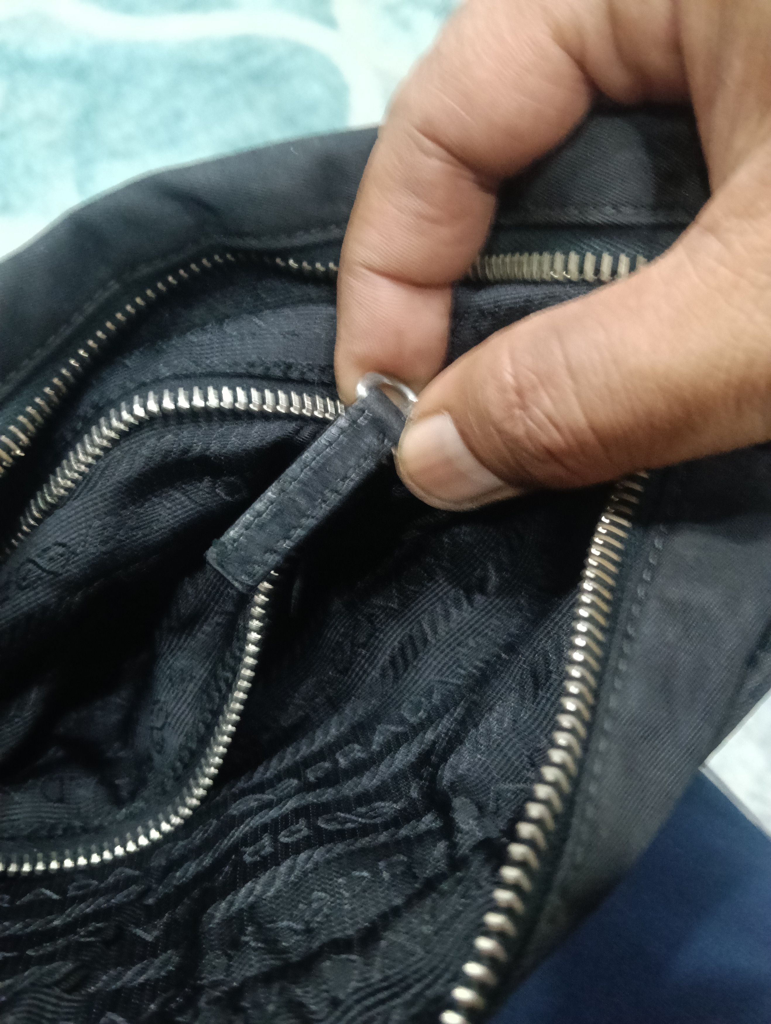 Prada × Vintage Prada Slingbag Size ONE SIZE - 19 Thumbnail