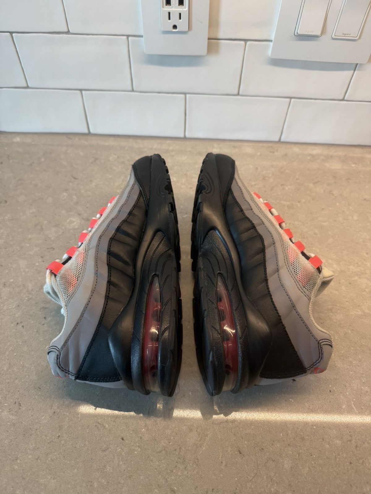 Nike Size 5.5 - Nike Air Max 1 OG Solar Red Size US 5.5 / EU 38 - 5 Thumbnail