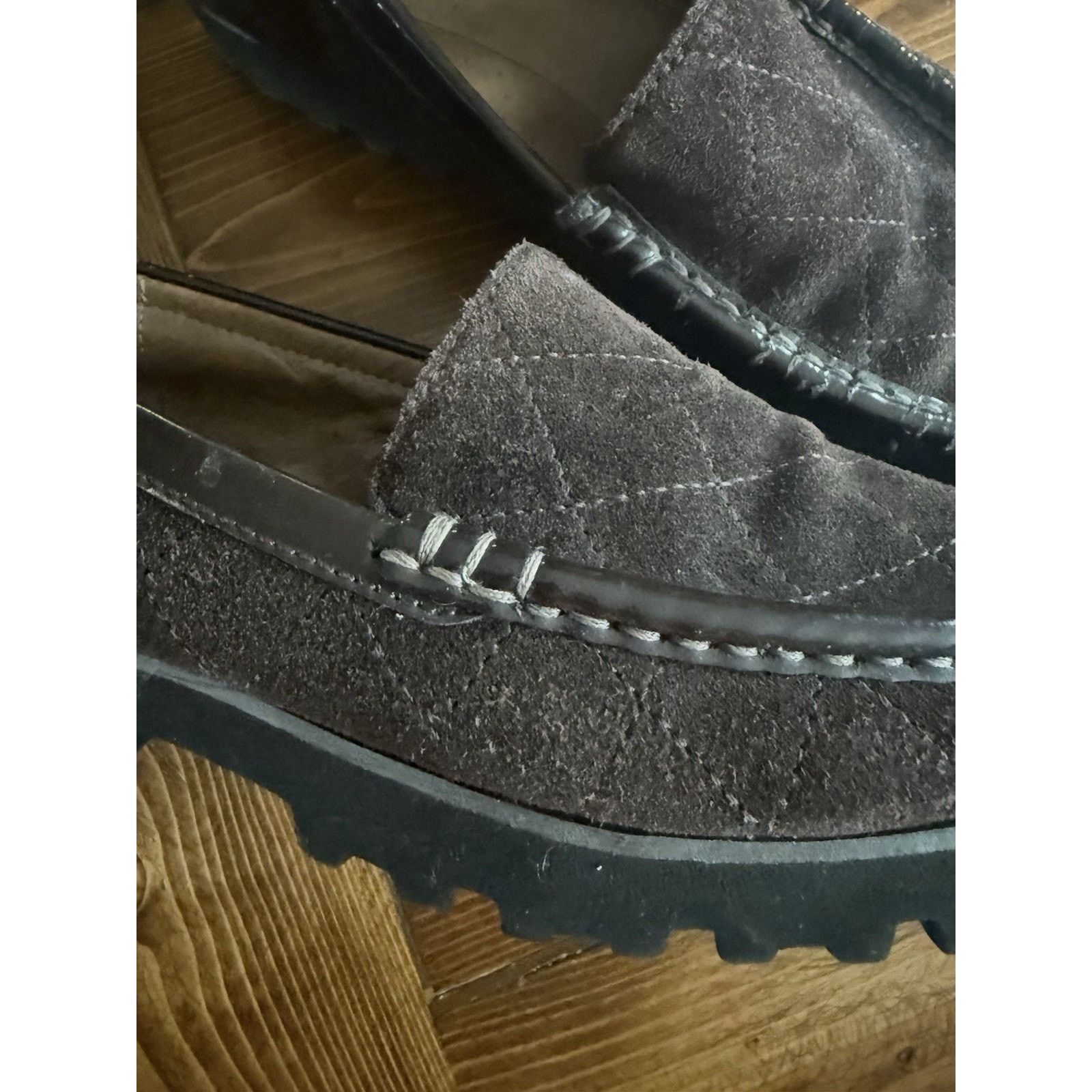 Donald Pliner Donald J Pliner Peggi Lug Sole Loafers Brown Suede US Size 8 Size US 8 / IT 38 - 2 Thumbnail