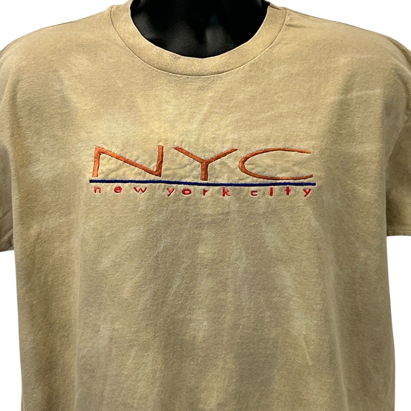 Anvil Vintage 90s New York City T Shirt NYC Tie Dye Beige X-Large Size US XL / EU 56 / 4 - 1 Thumbnail