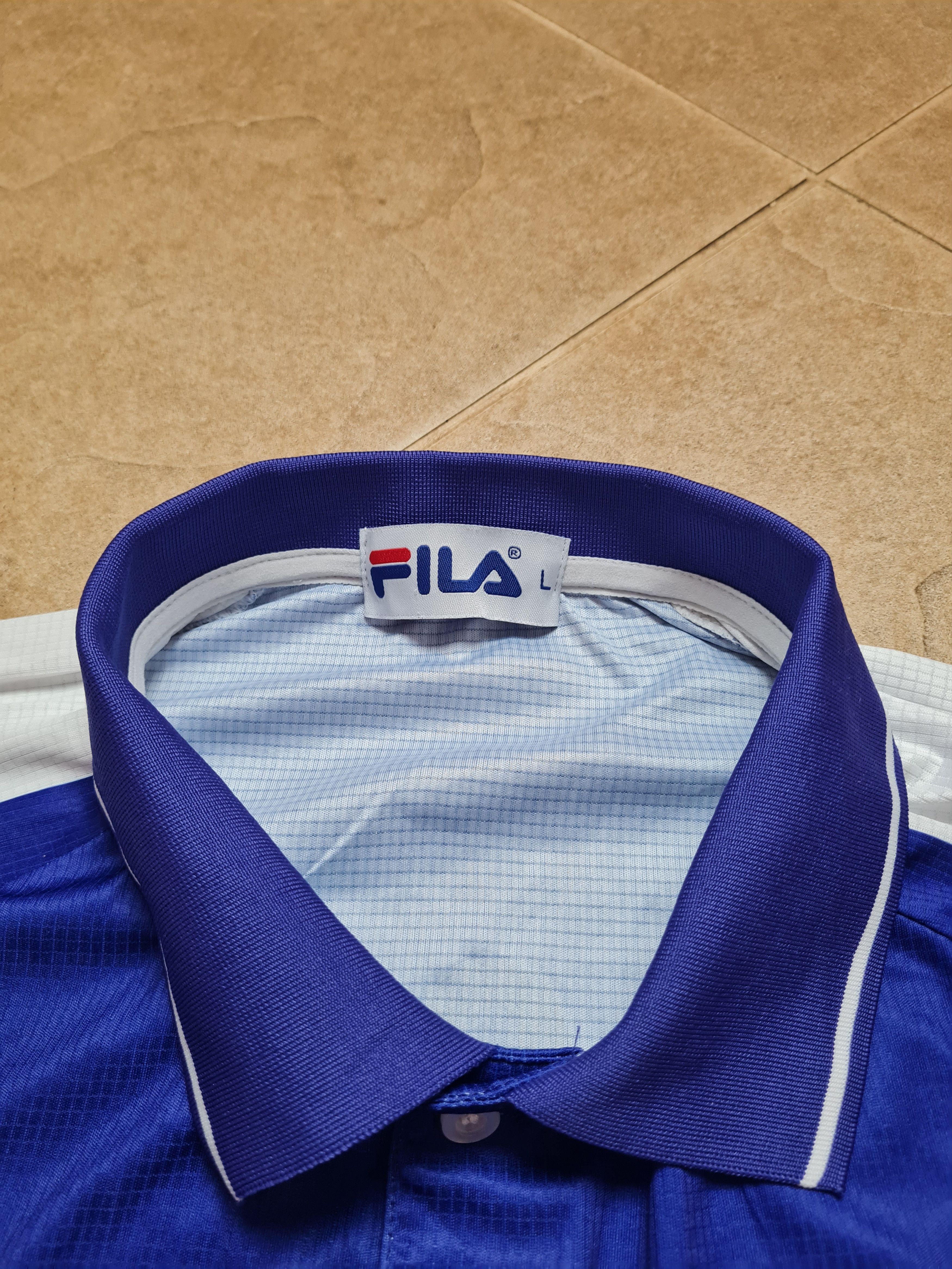 Fila Rui Costa #10 Fiorentina 1998/99 Home Vintage Soccer Shirt Size US L / EU 52-54 / 3 - 13 Thumbnail