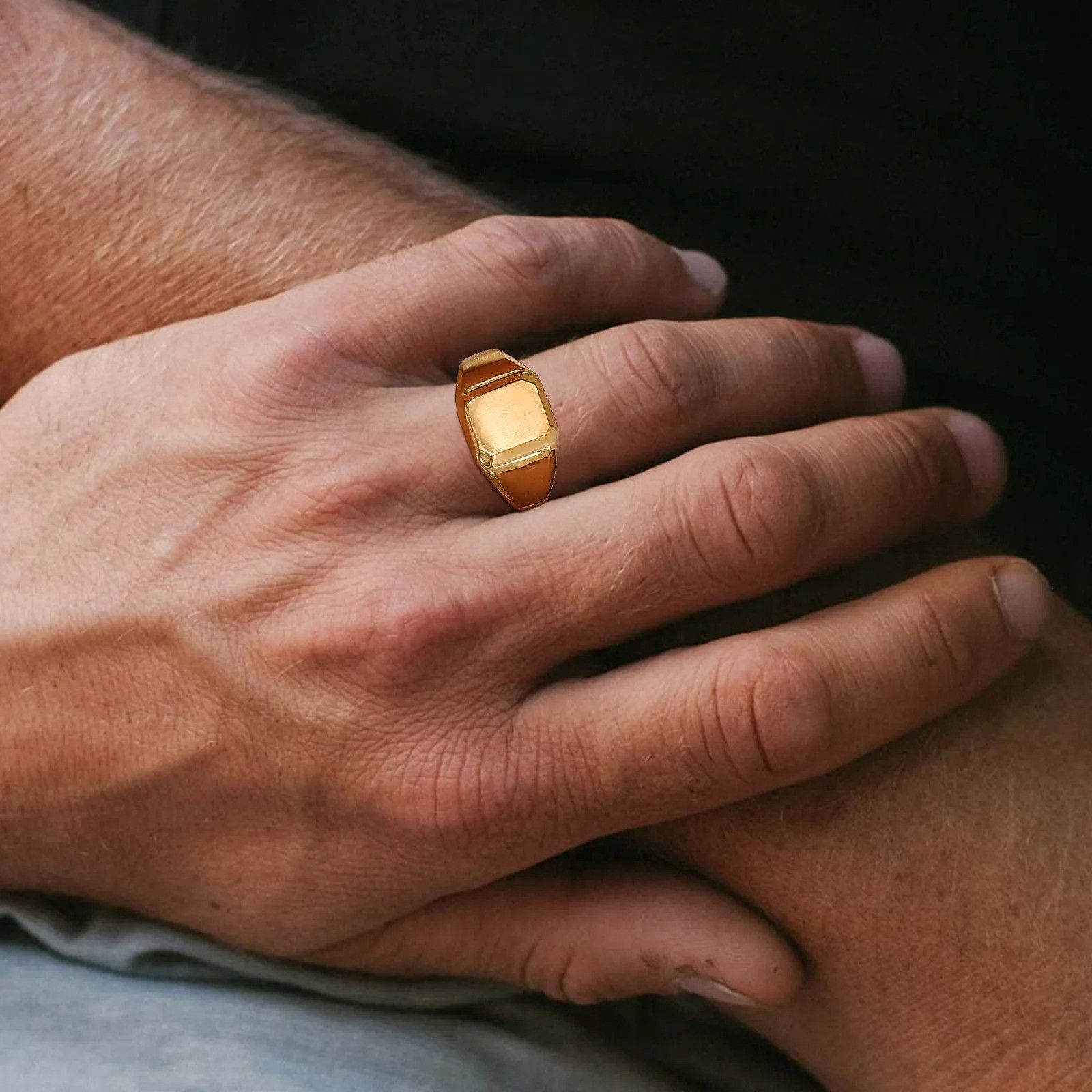 Jewelry × Vintage Gold Square Signet Ring Size ONE SIZE - 2 Thumbnail