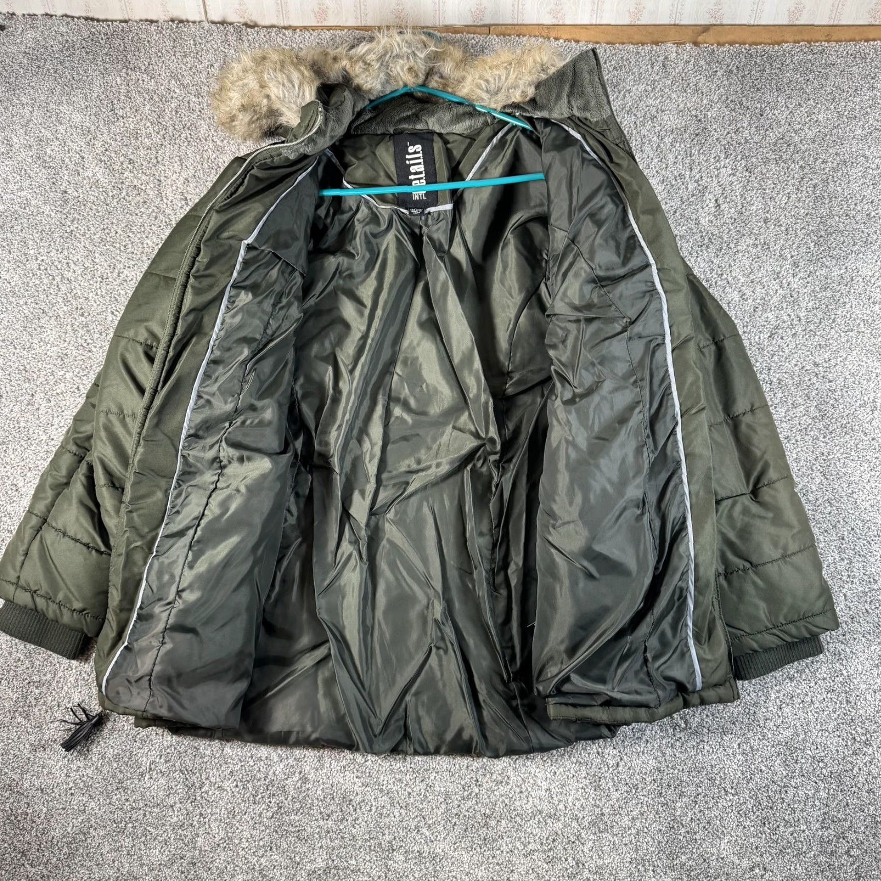 Vintage d.e.t.a.i.l.s INTL Jacket Womens Large Green Puffer Quilted Parka Faux Fur Hood Zipper Insulated Size L / US 10 / IT 46 - 7 Thumbnail