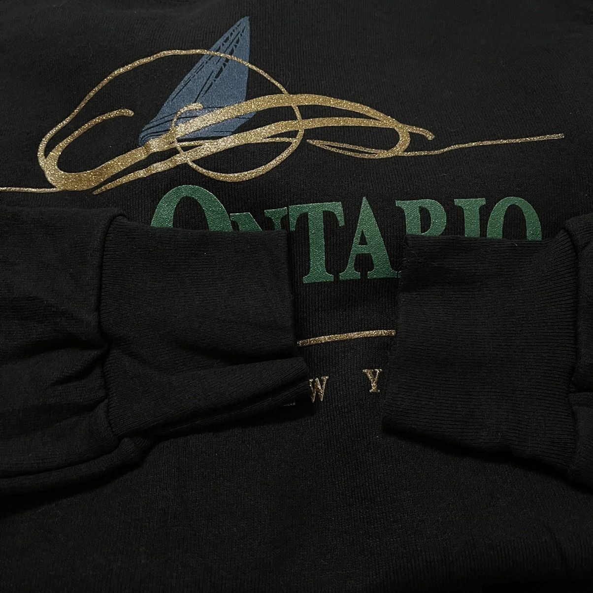 Fruit Of The Loom Vintage 90s Lake Ontario Motel Sweatshirt Pullover Size US M / EU 48-50 / 2 - 3 Thumbnail