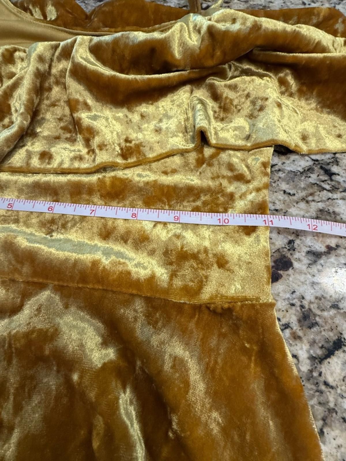 Aquascutum Aqua shimmery gold velvet sleeveless mini dress SZ XS Size XS / US 0-2 / IT 36-38 - 9 Thumbnail