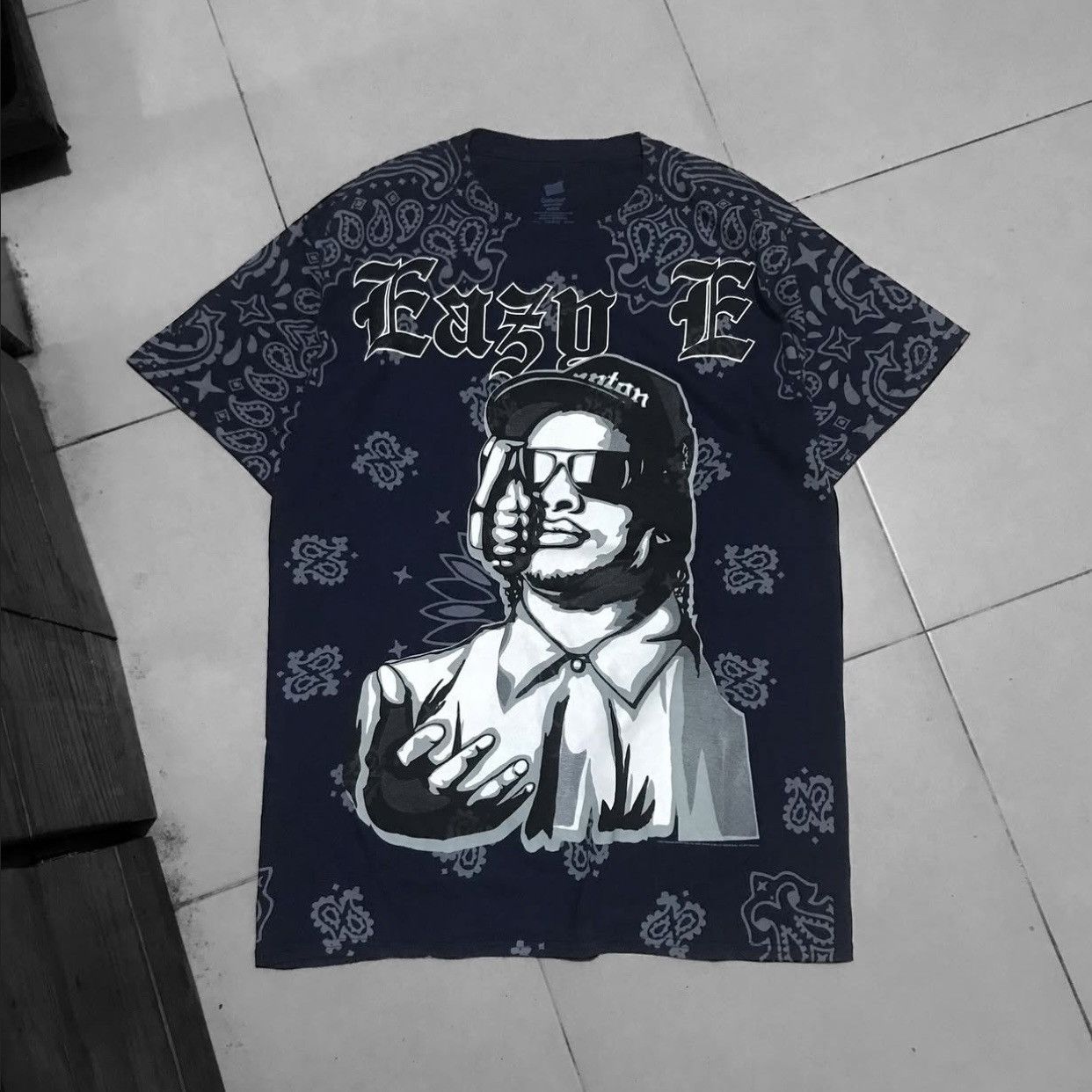 Hanes Eazy E - Ruthless Merchandise Tshirt by Hanes ©️2010 Size US M / EU 48-50 / 2 - 1 Thumbnail