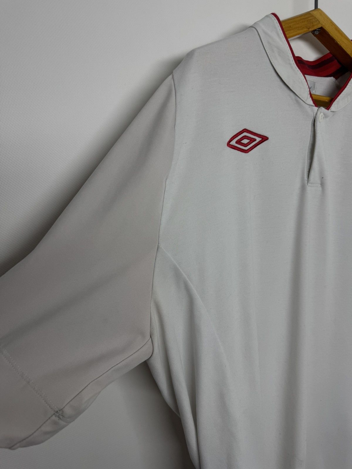 Umbro Vintage Y2k Umbro England 2012 Soccer Jersey Football Size US M / EU 48-50 / 2 - 6 Thumbnail