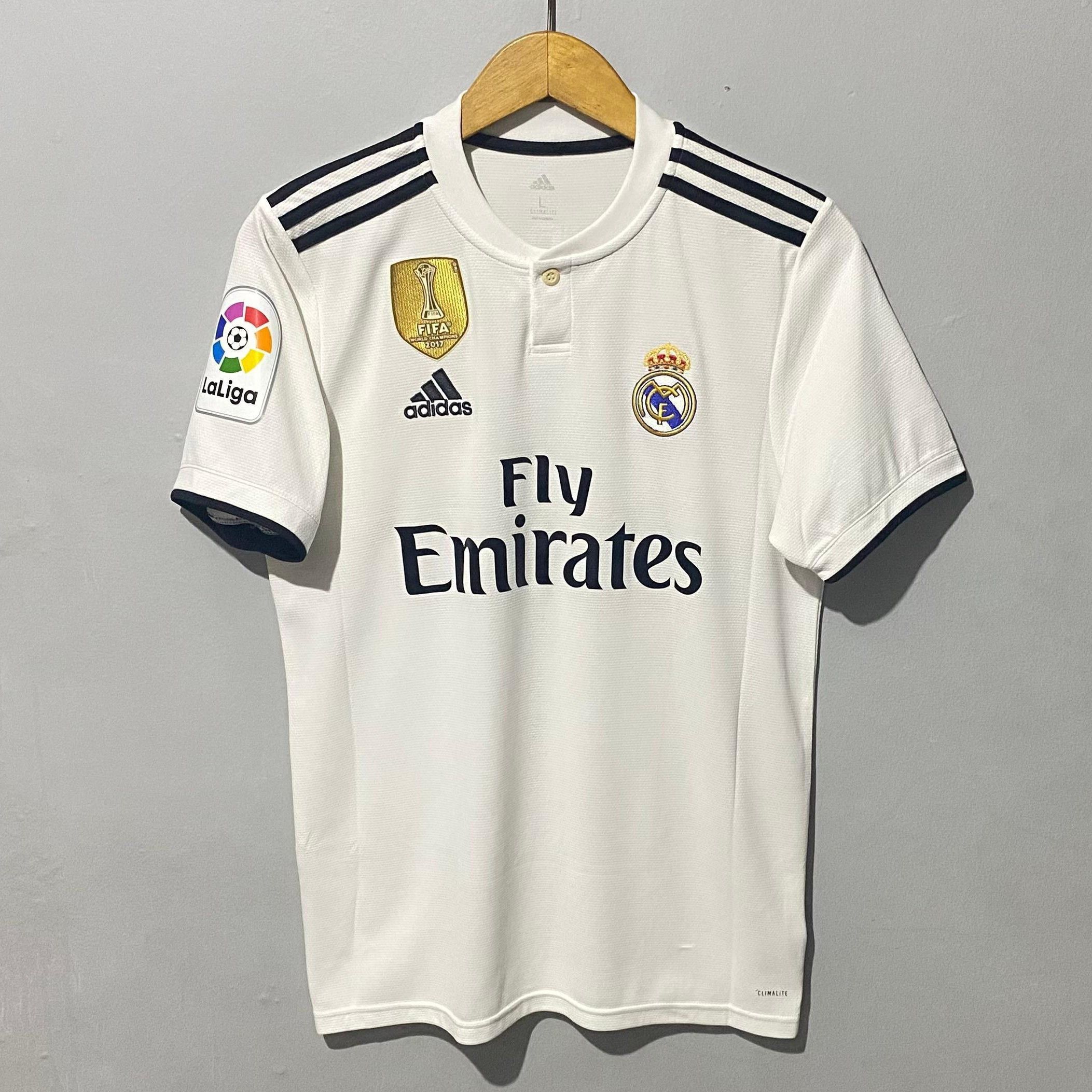 Adidas Real Madrid 2018-2019 Home Jersey Luka Modric Size US M / EU 48-50 / 2 - 1 Thumbnail