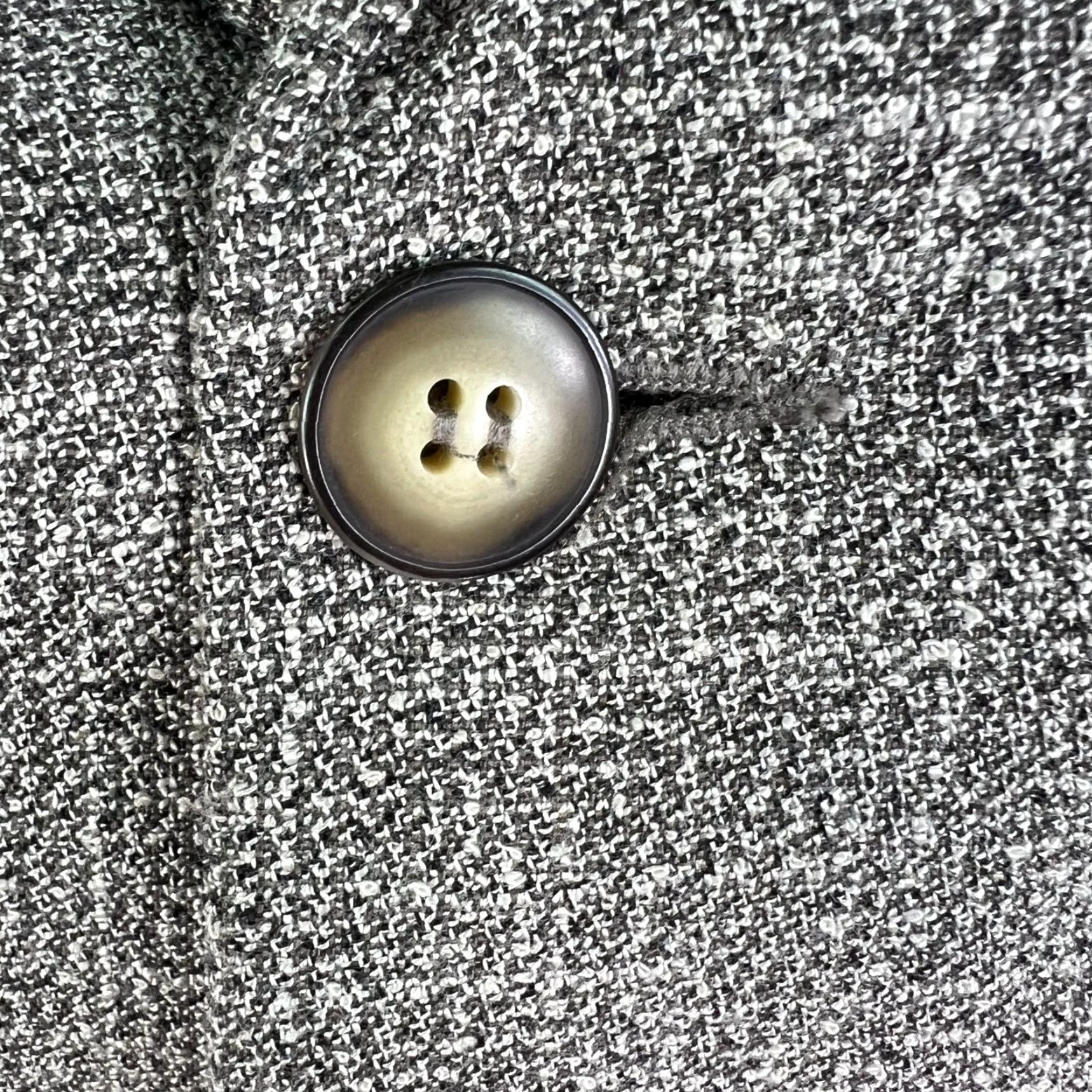 Vintage Jay Jacobs Blazer Shirt Mens 2XL Gray Tweed Texture Notch Single-Breasted Three-Button Jacket Casual Business Party/Cocktail Travel Sports Size 48R - 4 Thumbnail