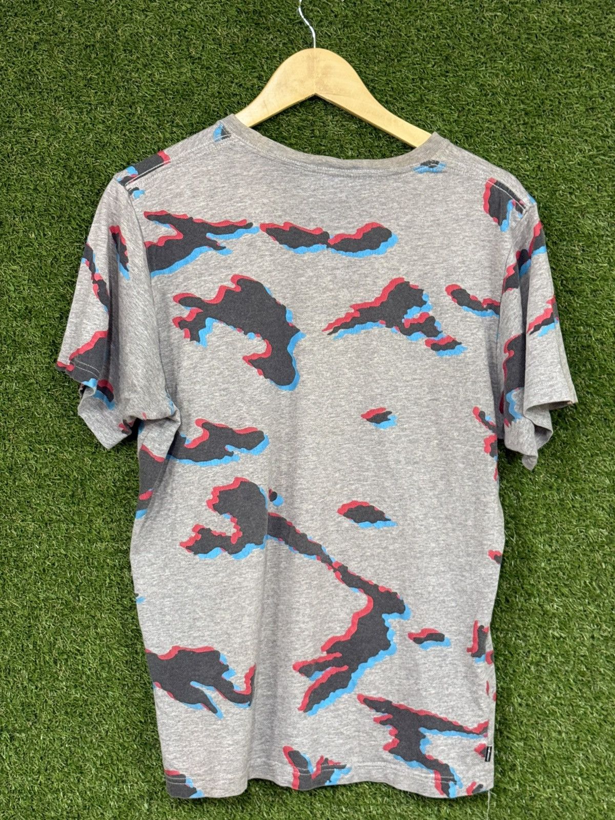 The Hundreds The Hundreds Grey Camo Logo Bomb Tee Shirt Small Size US S / EU 44-46 / 1 - 5 Thumbnail