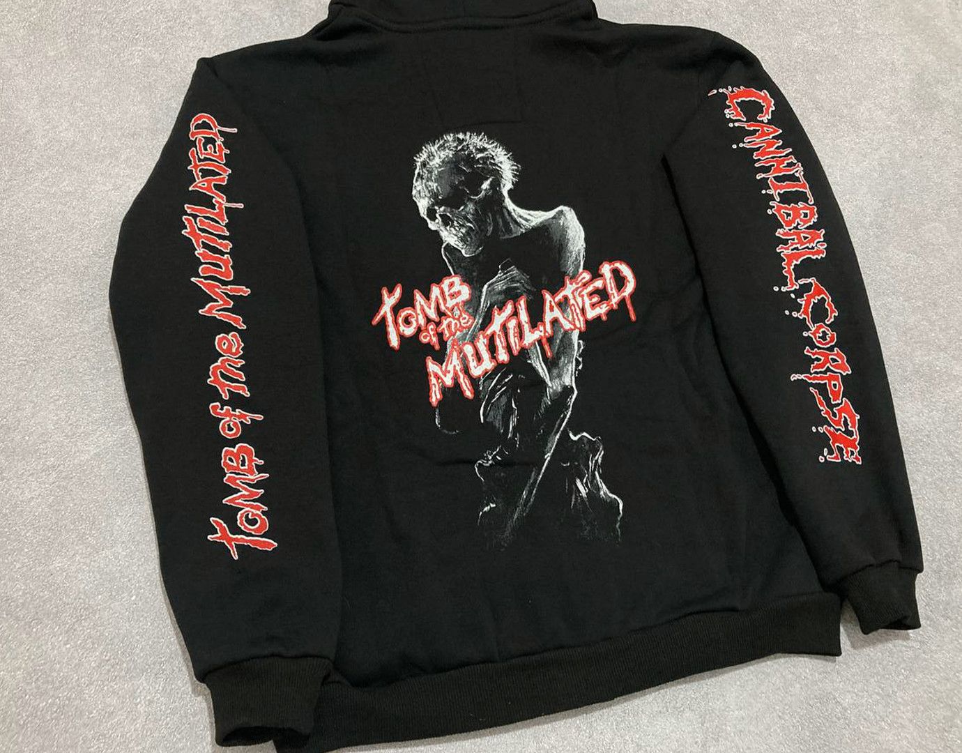 Band Tees Zip Hoodie Cannibal Corpse - Tomb of the Mutilated Size US XL / EU 56 / 4 - 6 Thumbnail