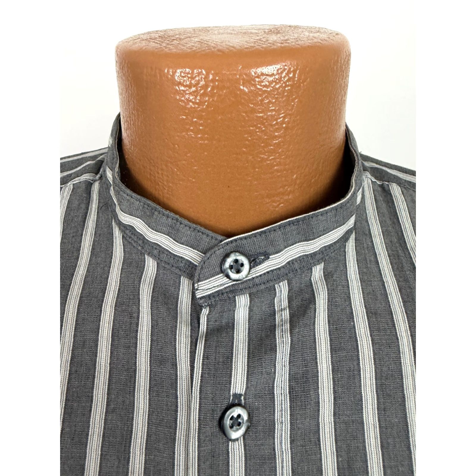 Albert Nipon VINTAGE Albert Nipon Shirt Men L Striped Button-Up Band Collar 80s 90s Preppy Vaporwave Black Size US L / EU 52-54 / 3 - 4 Thumbnail