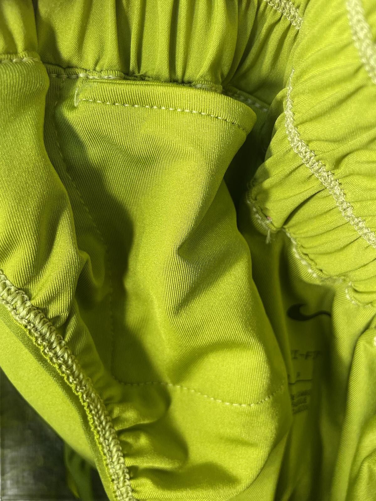 Nike Nike Womens Training Shorts Size Small Green Size 28" / US 6 / IT 42 - 5 Thumbnail