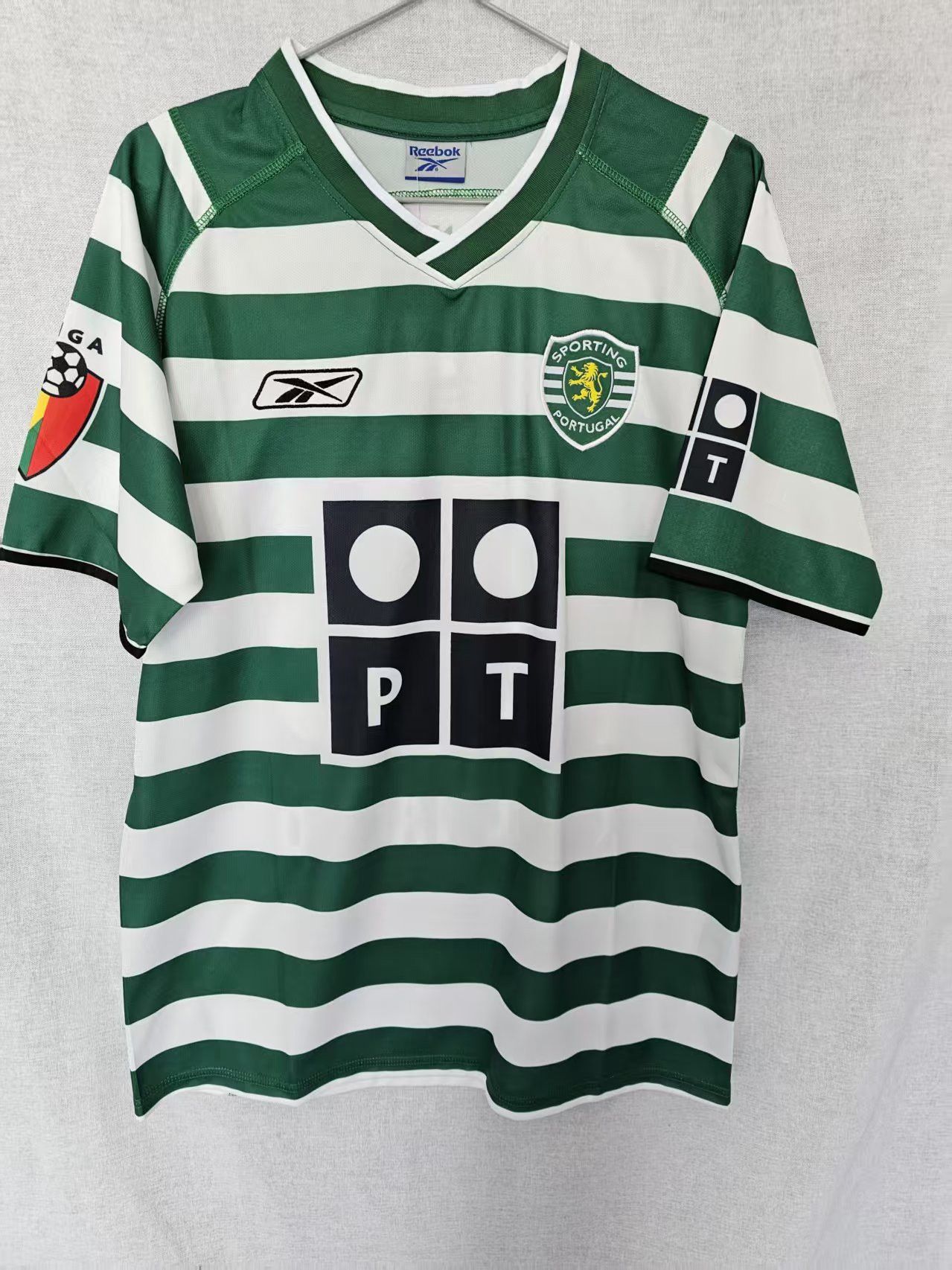 Other C Ronaldo Jersey #28 Sporting CP Size US XL / EU 56 / 4 - 2 Thumbnail