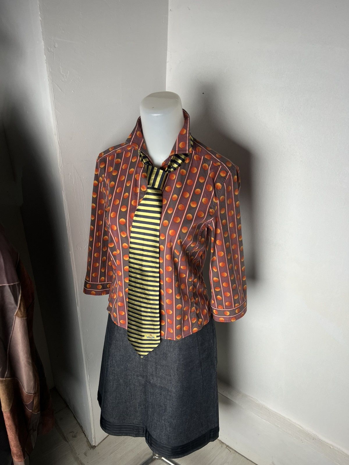 Prada 🔥Sick Combo Prada Shirt+Miu Miu Skirt+Vivienne Westwood Tie Size M / US 6-8 / IT 42-44 - 2 Thumbnail