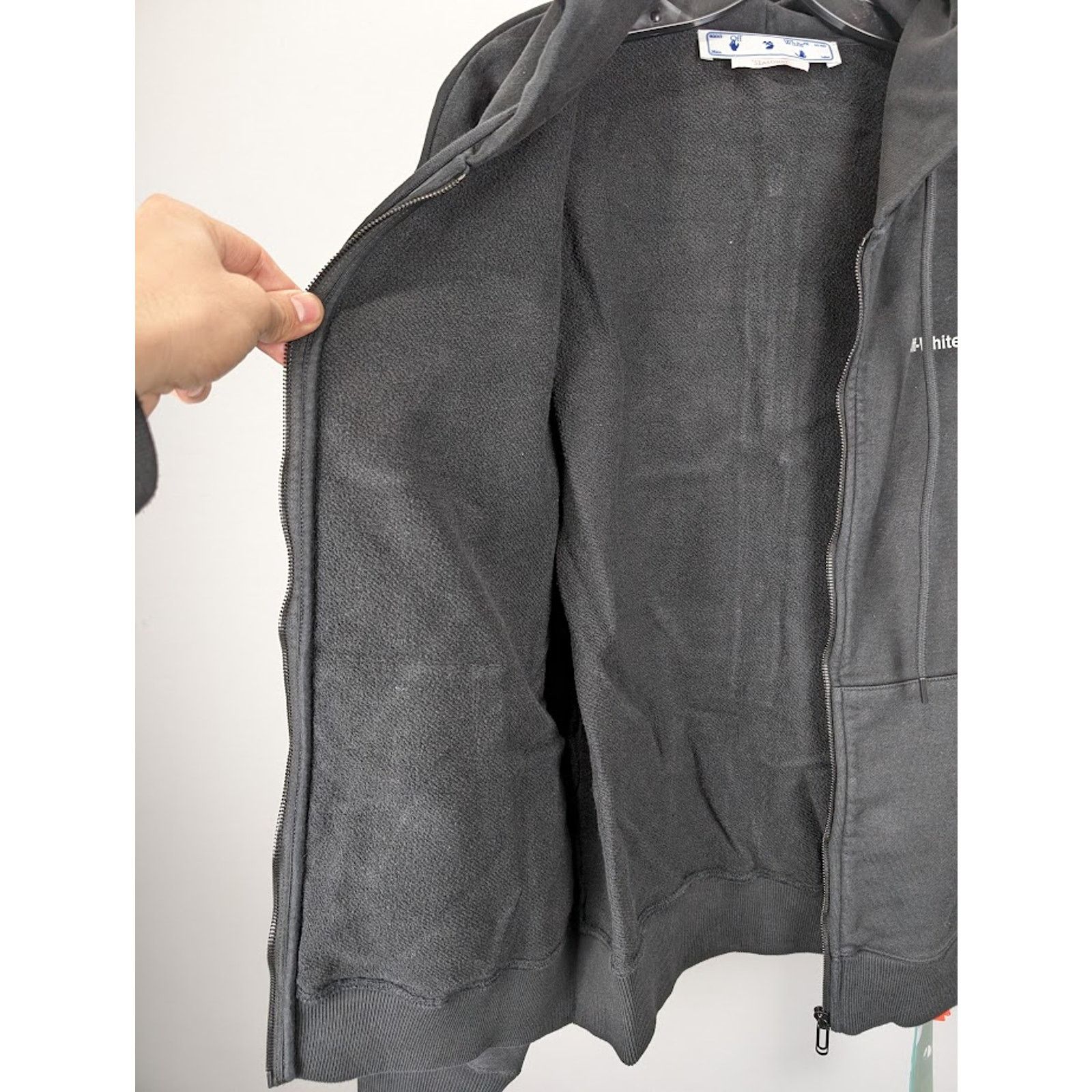 Off-White o1rshd1 Q:2 / Chain Arr Slim Zip Hoodie in Black/White Size US S / EU 44-46 / 1 - 13 Thumbnail