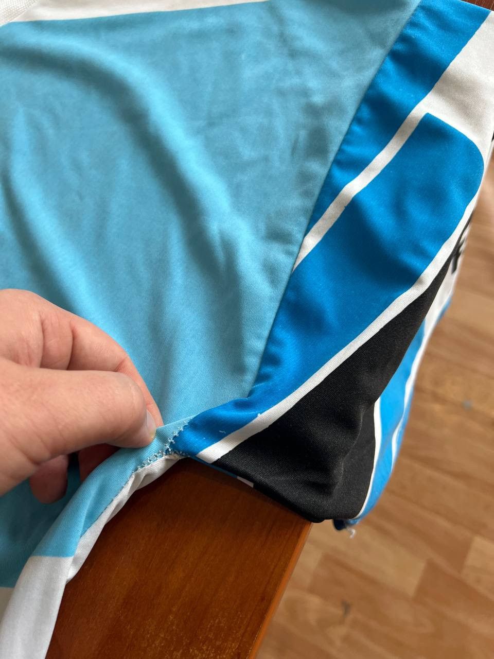 Vintage 90’S FBA GREMIO 1903 DESIGN MASCOT SOCCER JERSEY ROVIL SZ L Size US L / EU 52-54 / 3 - 20 Thumbnail